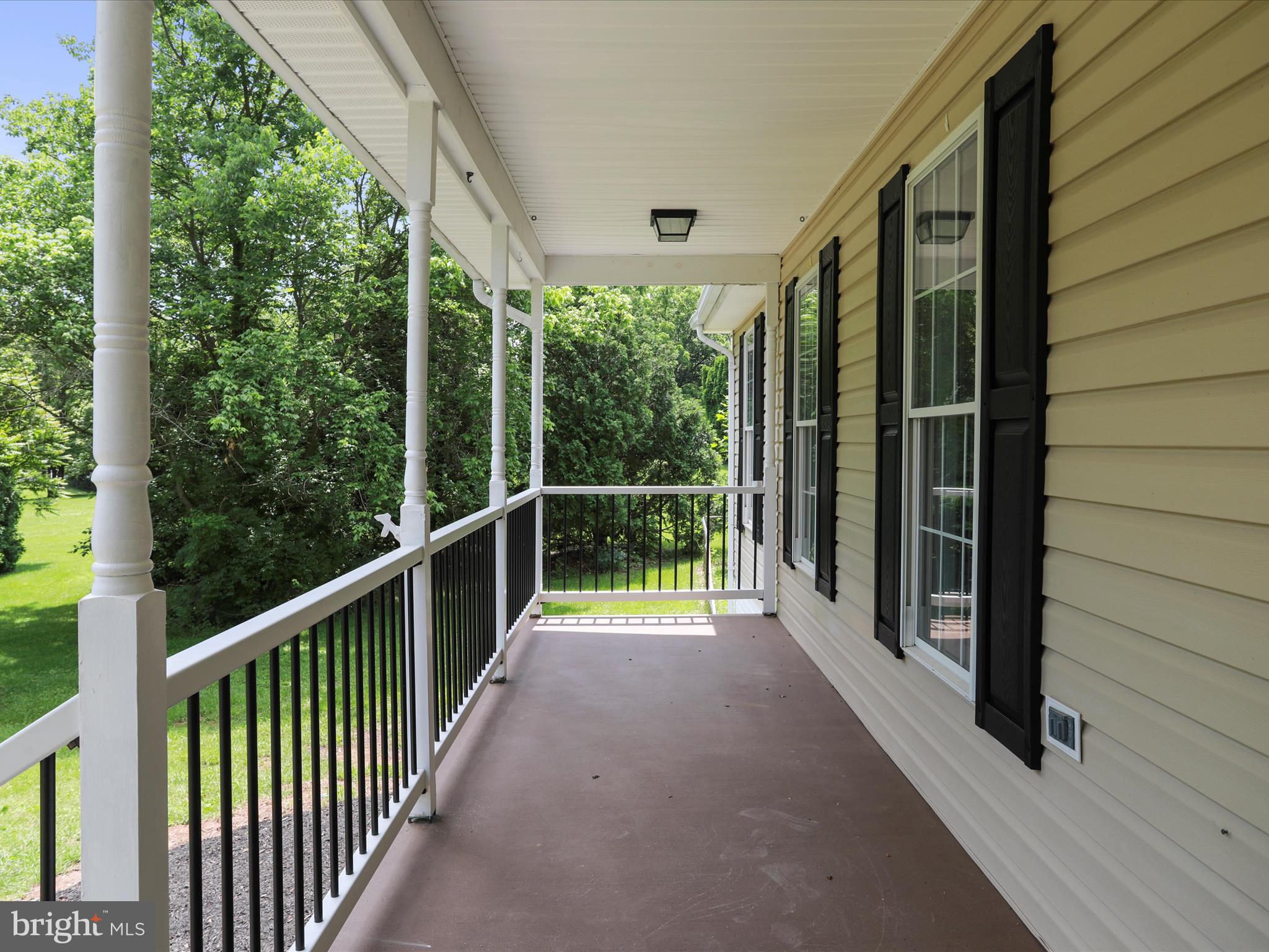 MEADOWLANDS - Residential