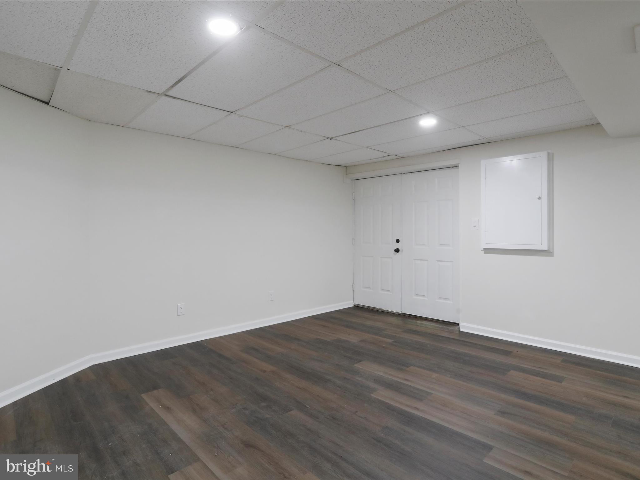 MEADOWLANDS - Residential