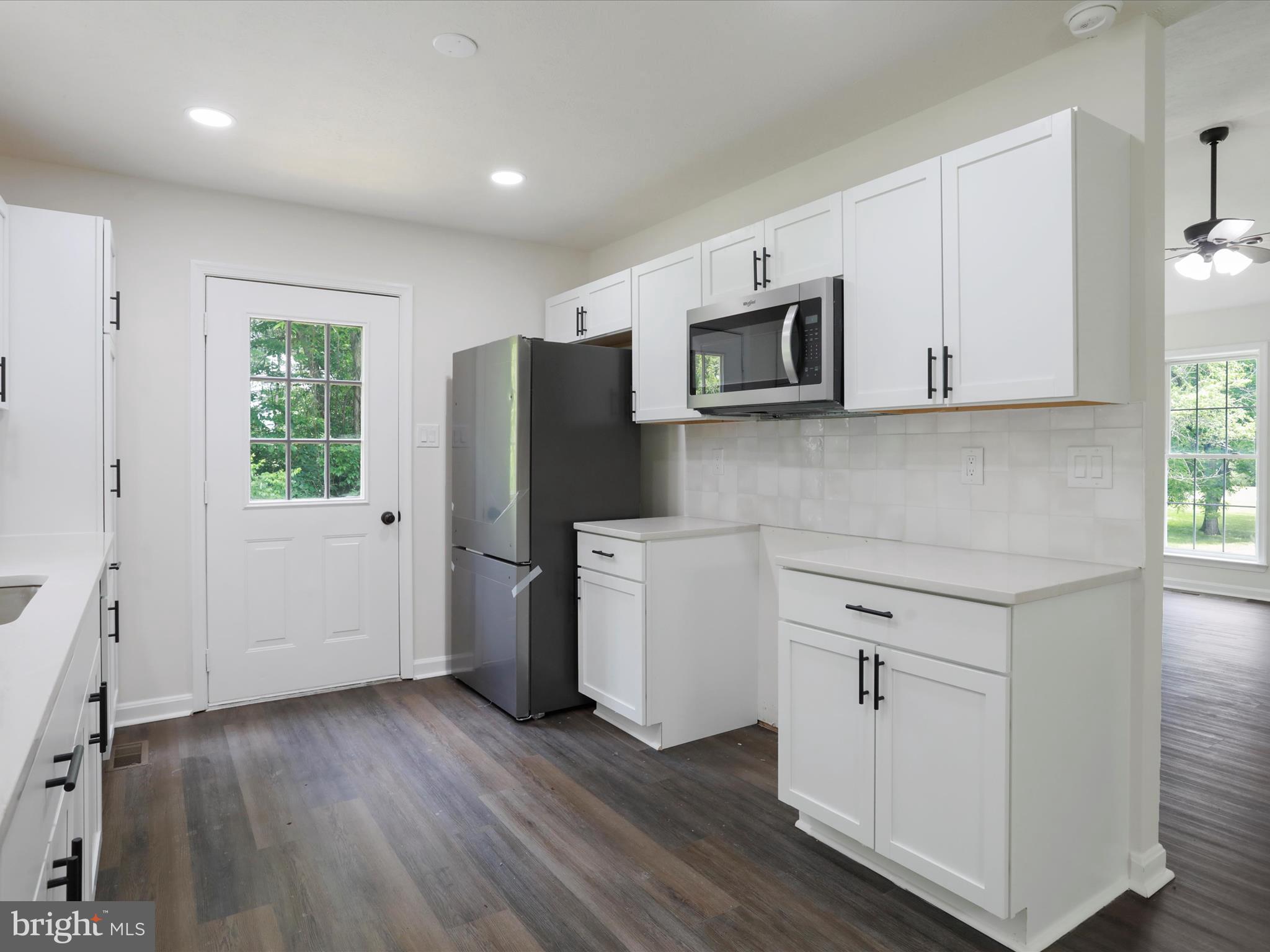 MEADOWLANDS - Residential