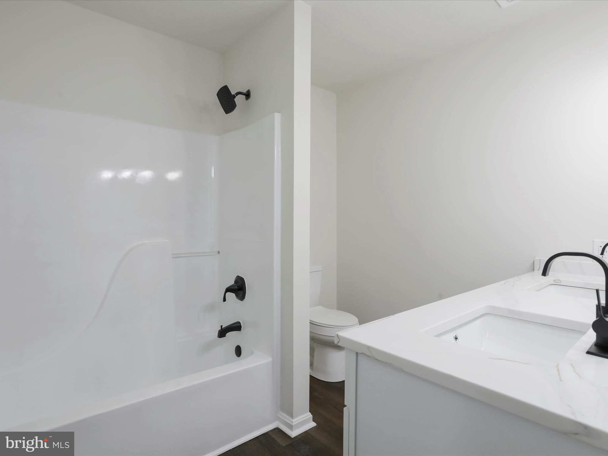 MEADOWLANDS - Residential