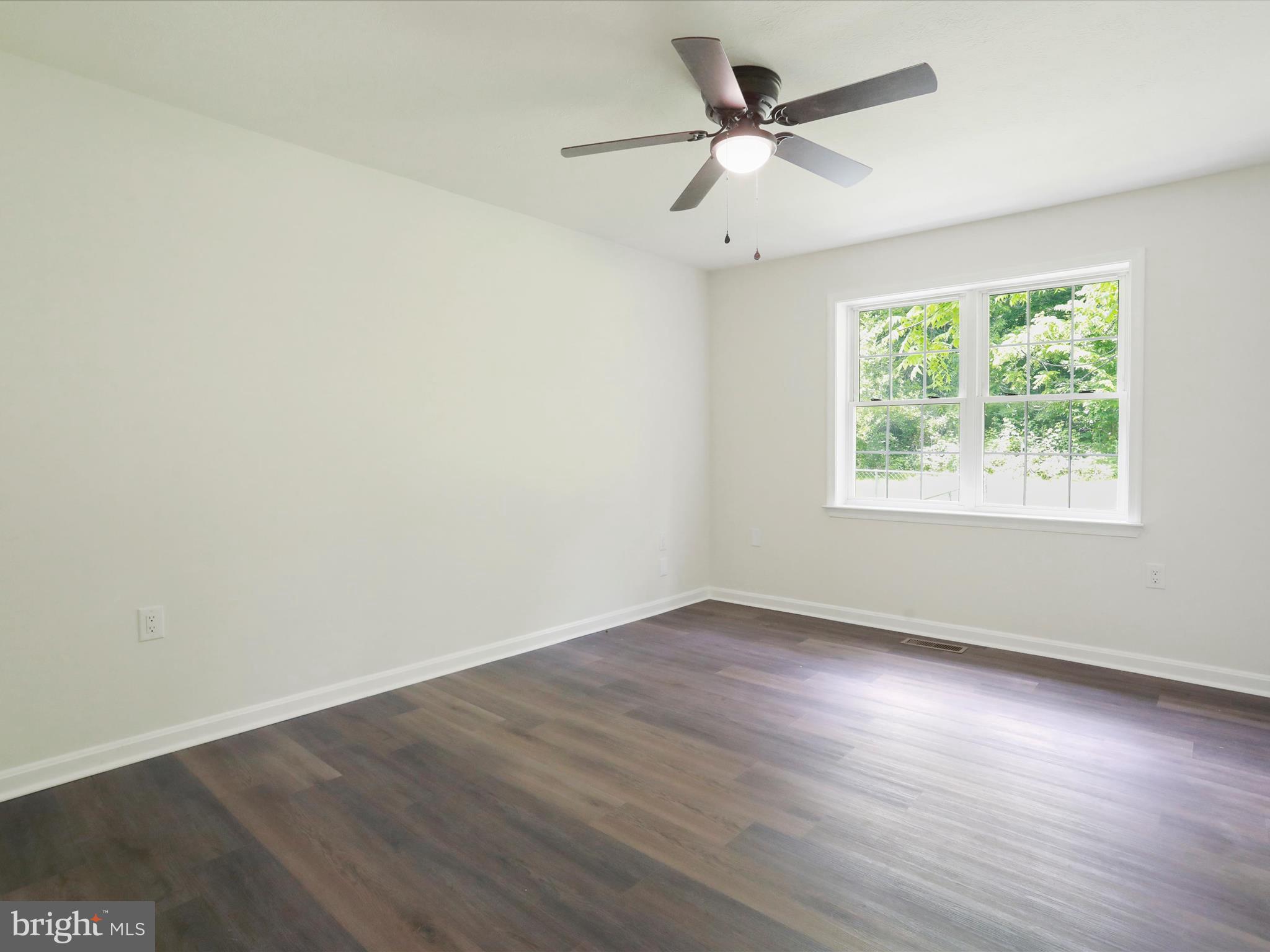 MEADOWLANDS - Residential