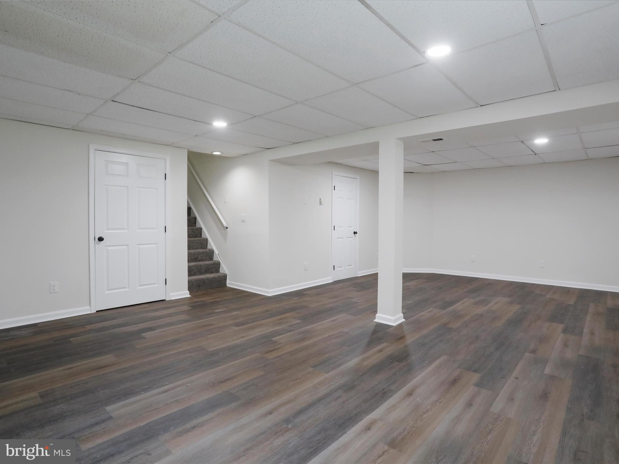 MEADOWLANDS - Residential