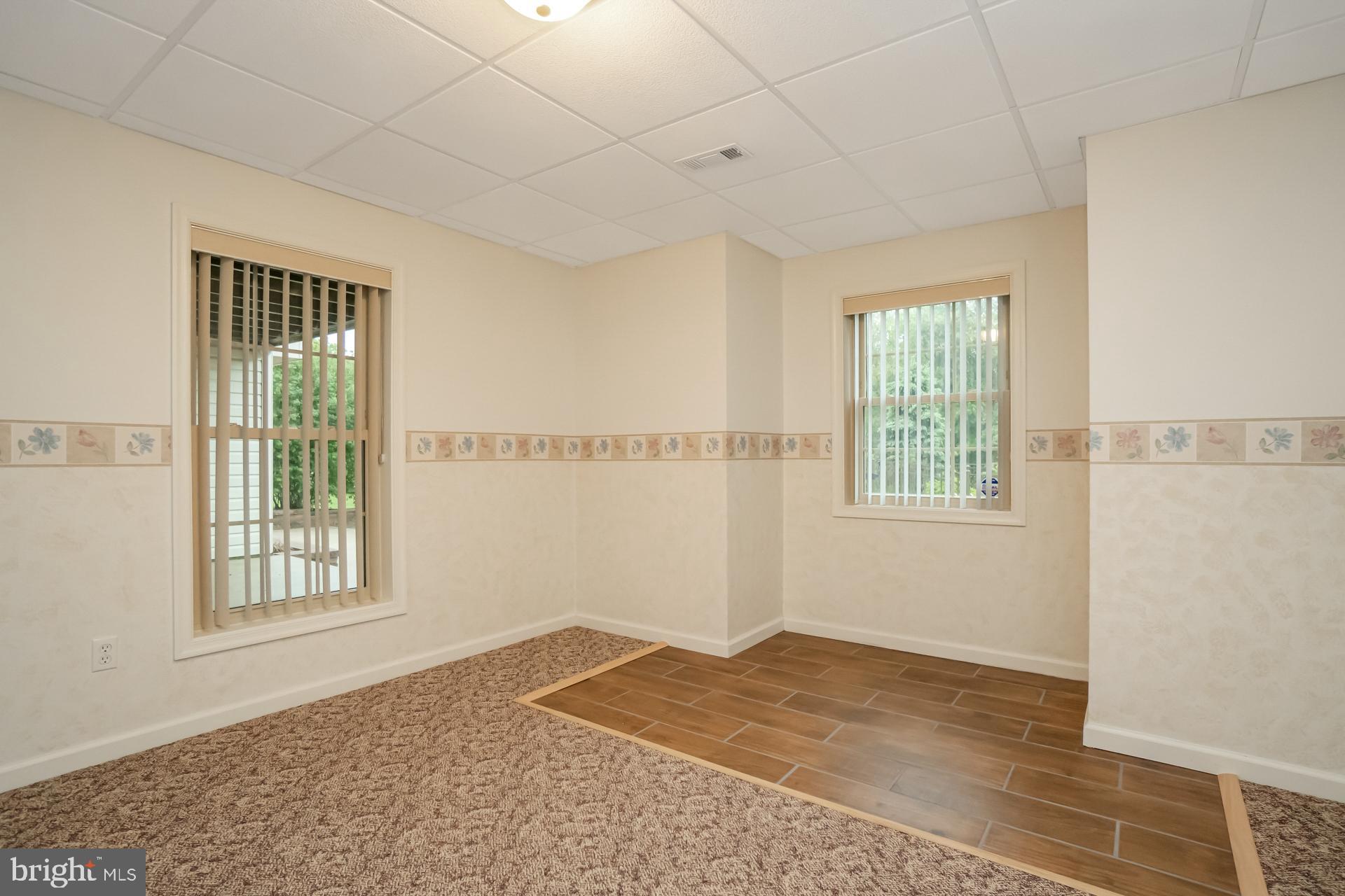 NON AVAILABLE - Residential
