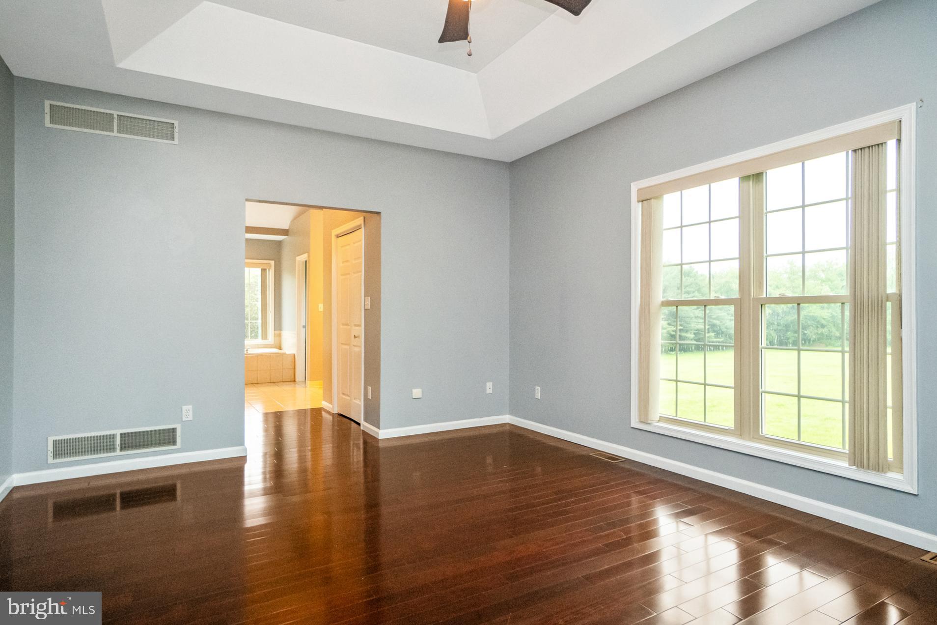 NON AVAILABLE - Residential