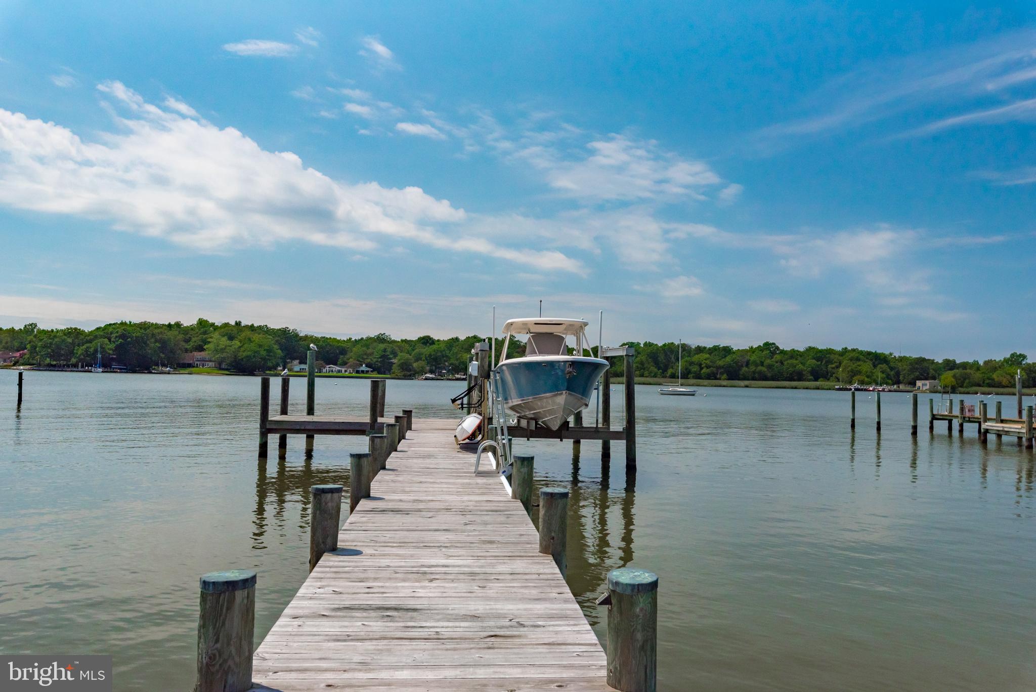 ARUNDEL ON THE BAY - Residential
