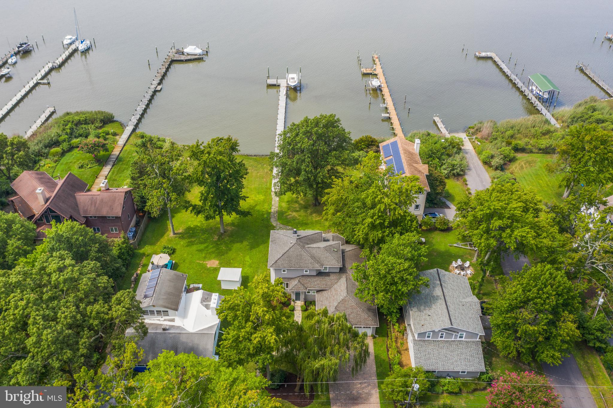 ARUNDEL ON THE BAY - Residential