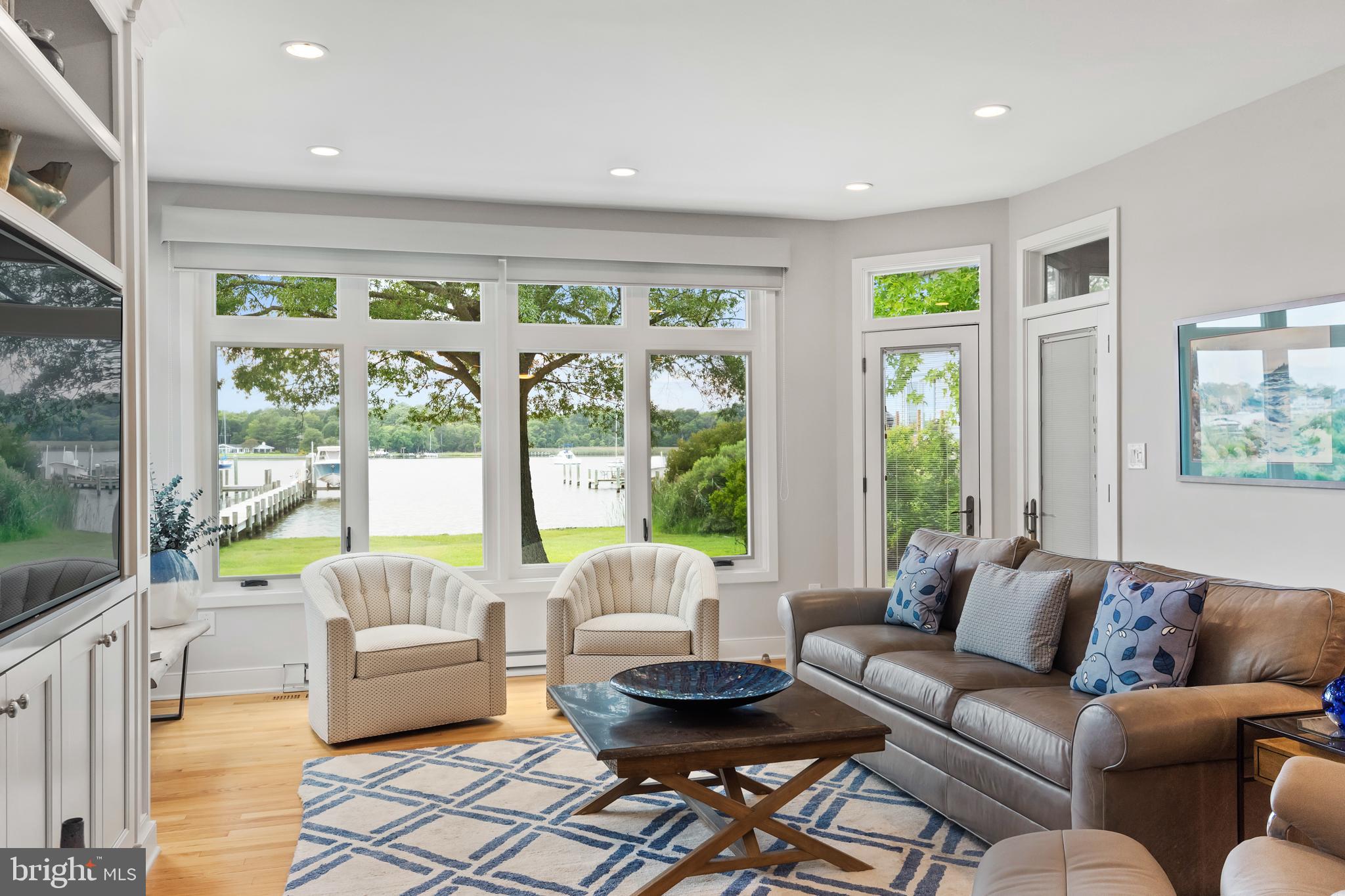 ARUNDEL ON THE BAY - Residential