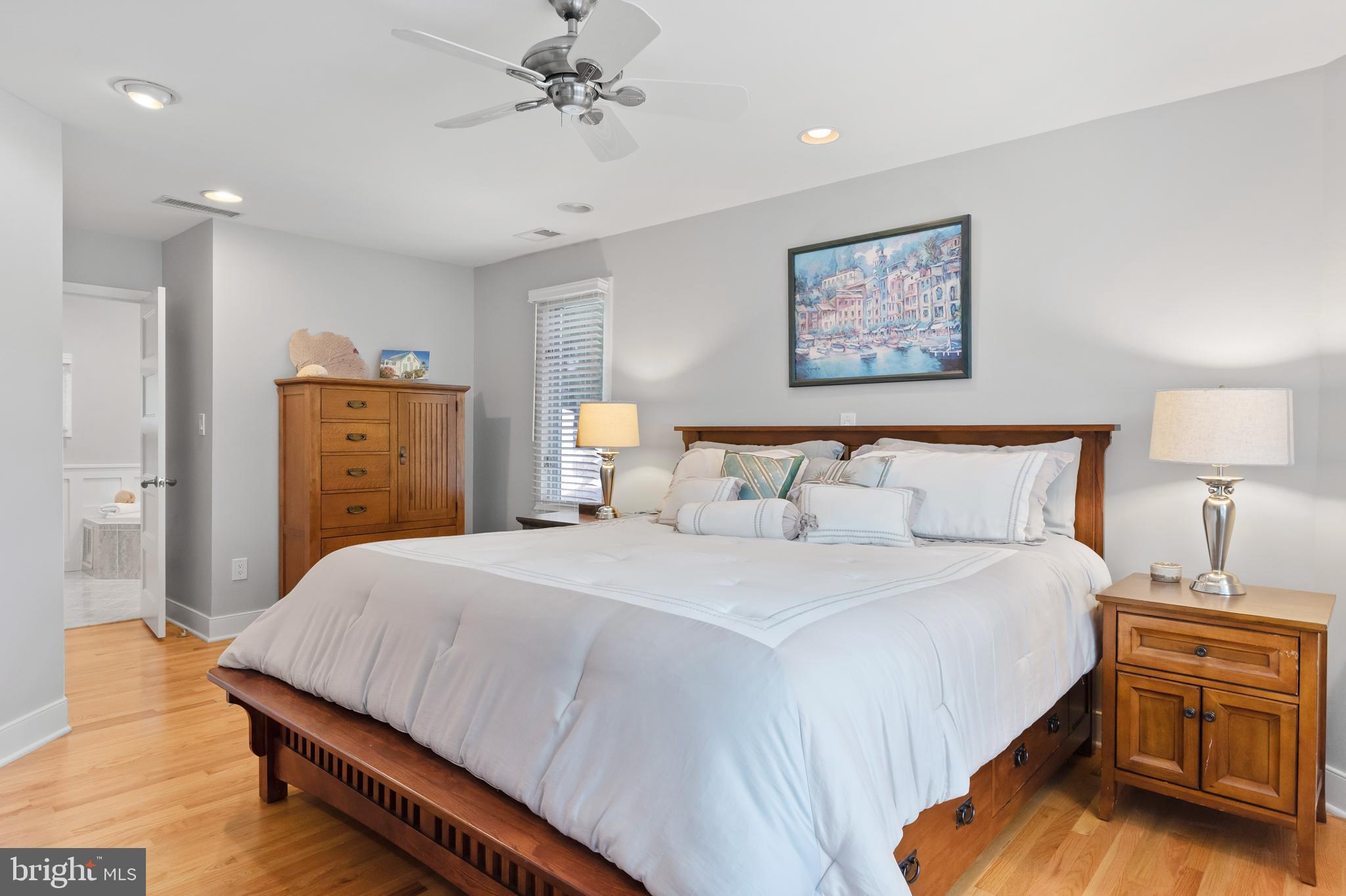 ARUNDEL ON THE BAY - Residential