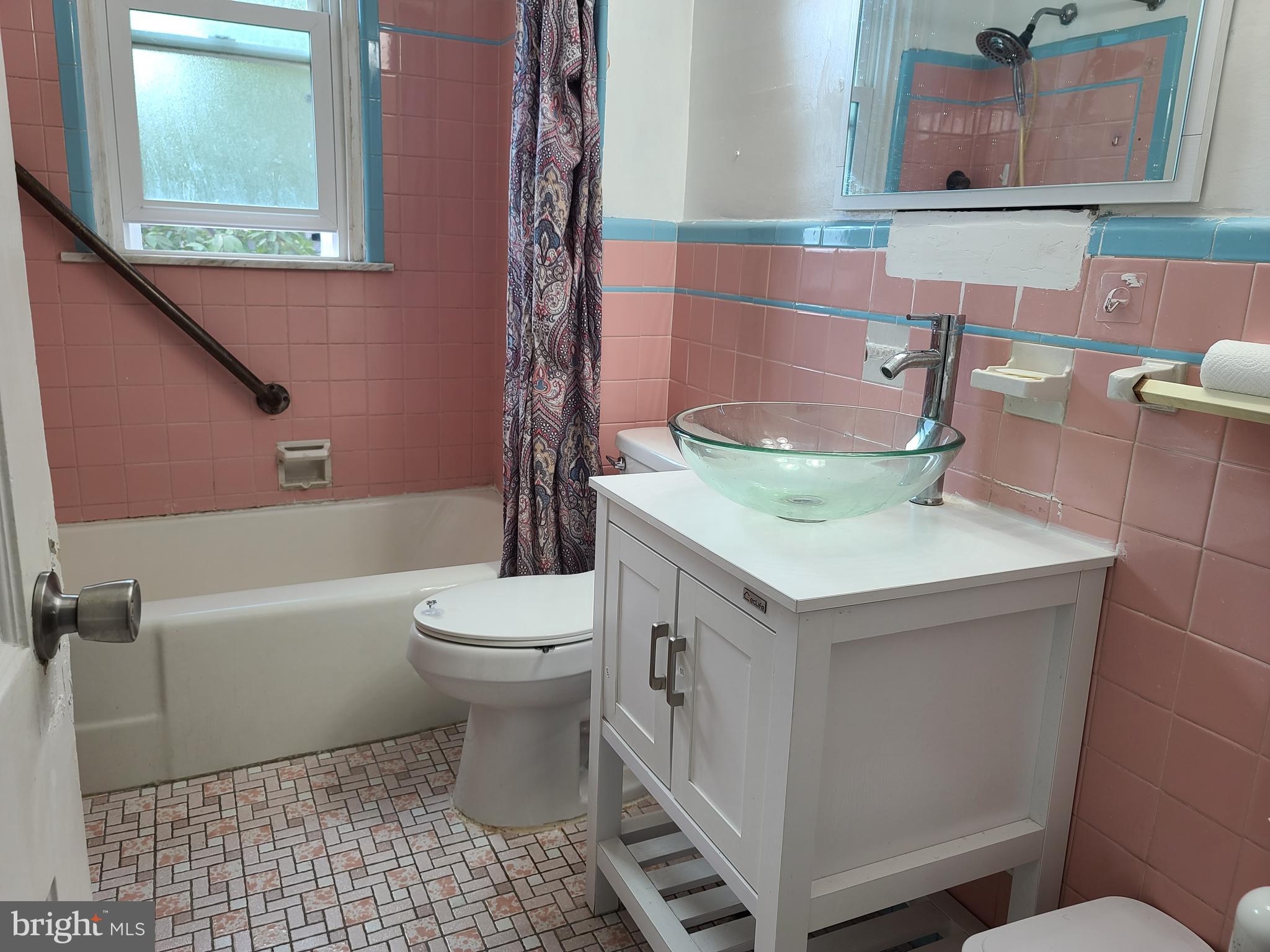 OVERBROOK - Residential