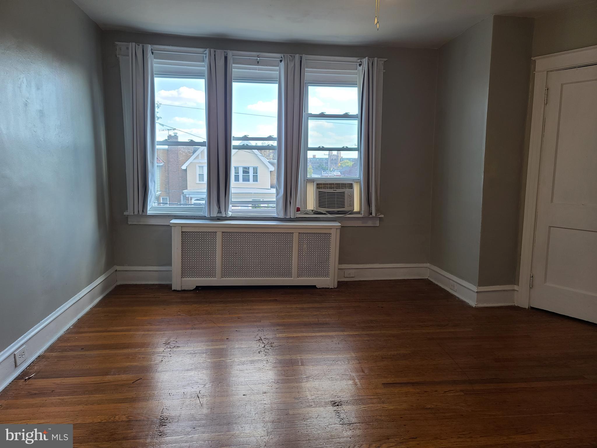 OVERBROOK - Residential