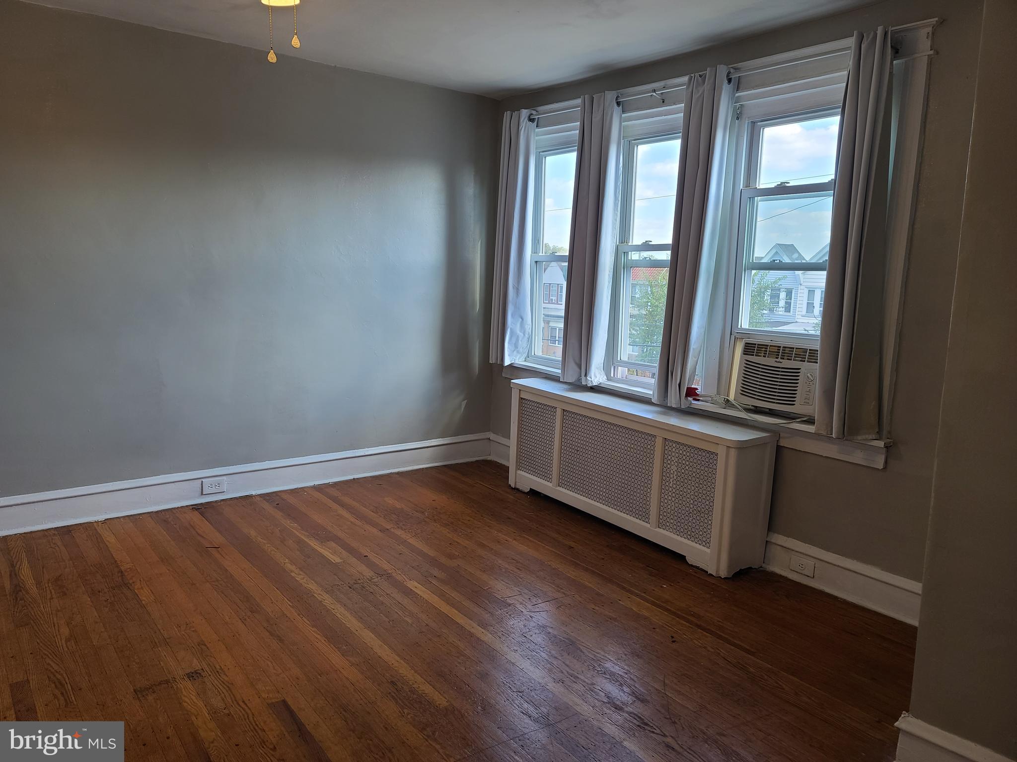 OVERBROOK - Residential