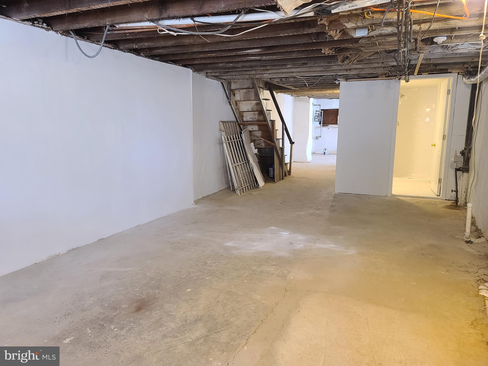 OVERBROOK - Residential