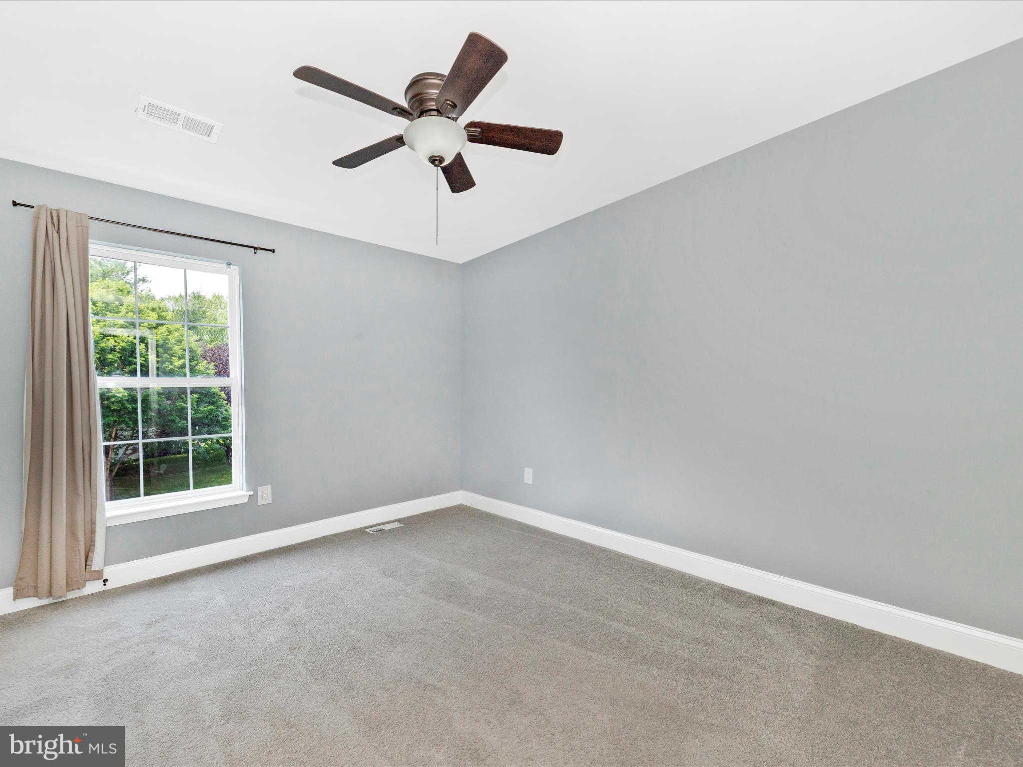 MEADOW CREEK - Residential