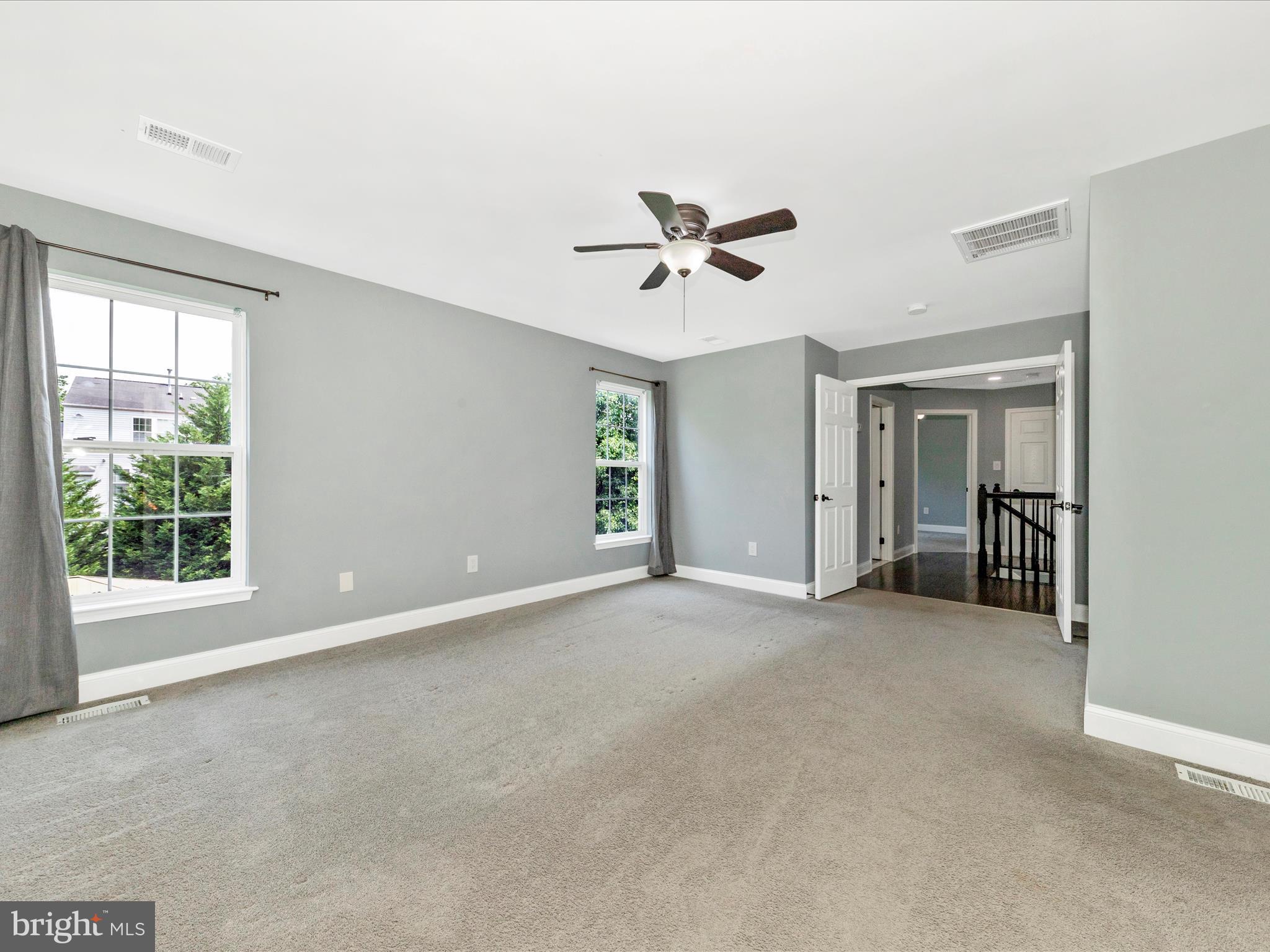 MEADOW CREEK - Residential