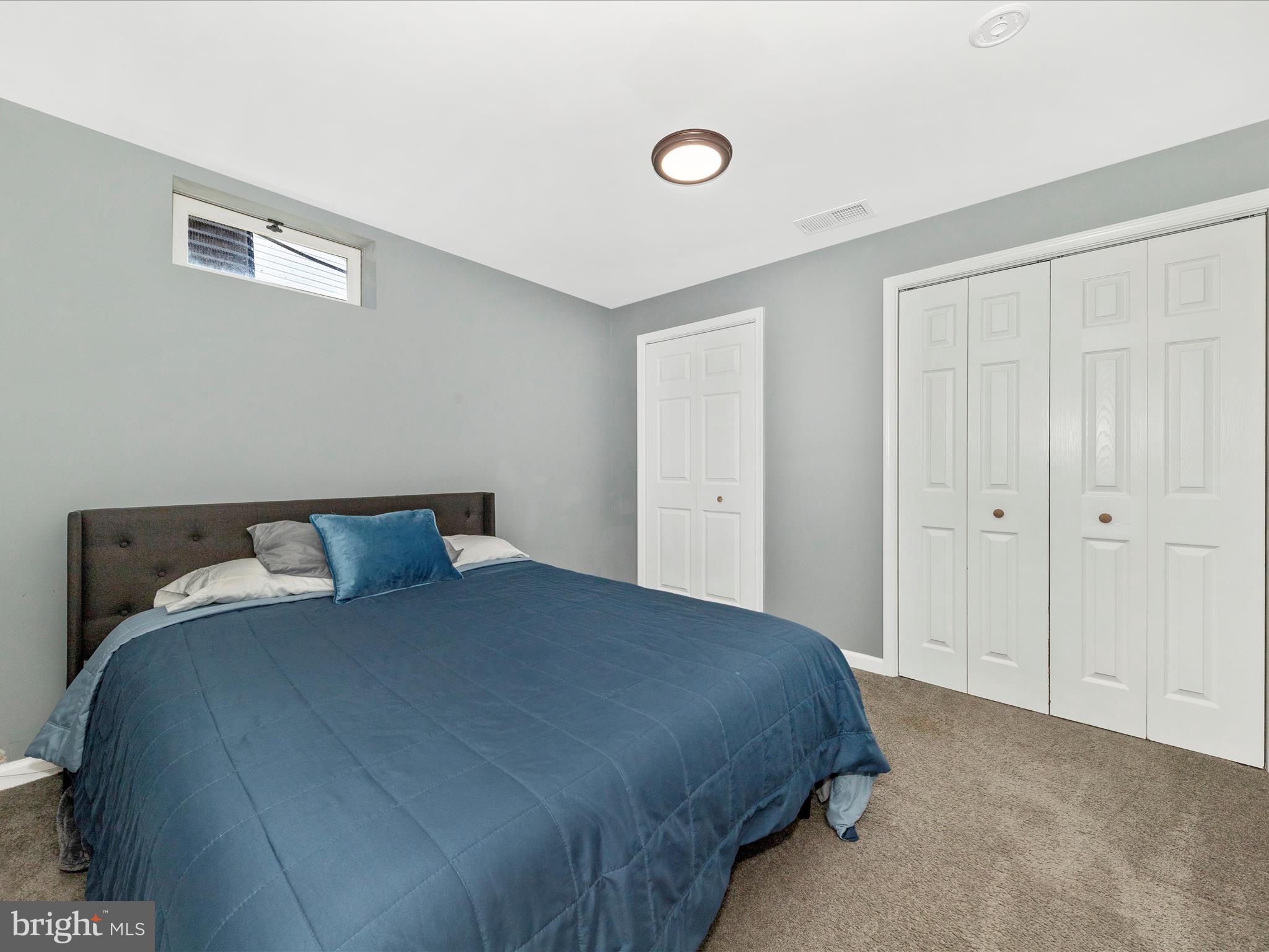 MEADOW CREEK - Residential