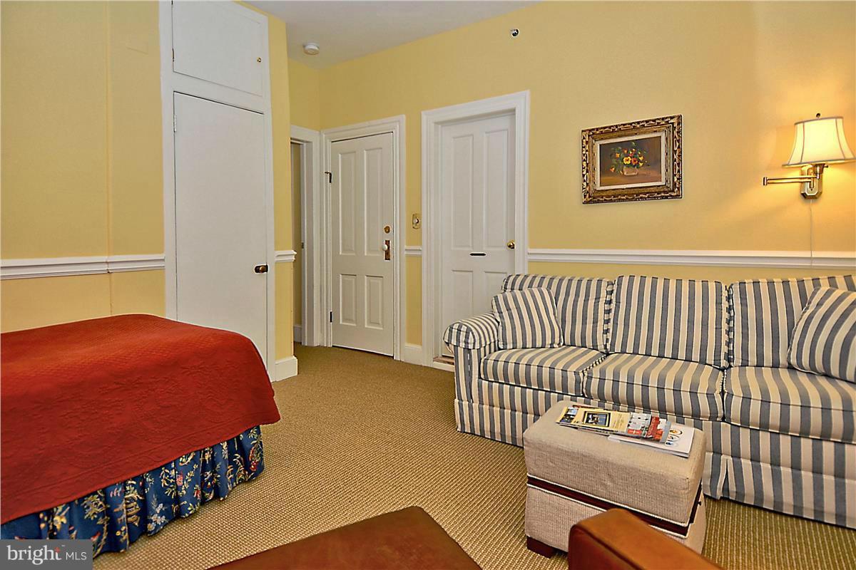 HISTORIC DISTRICT - Residential