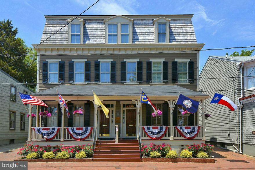 Now available to purchase separate from #26. This amazing home is in the Heart of Historic Annapolis! Walk steps to Naval Academy or to Historic Harbor. Off street driveway/Parking. Must see truplace tour! PRIME DWNTN LOCATION across from Naval Academy and steps away from dwtwn Harbor! 10k credit for Kitchen remodel with full price offer.