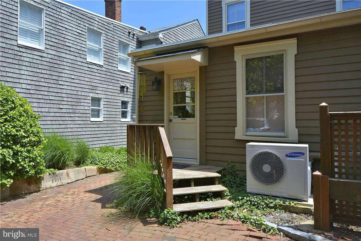 HISTORIC DISTRICT - Residential