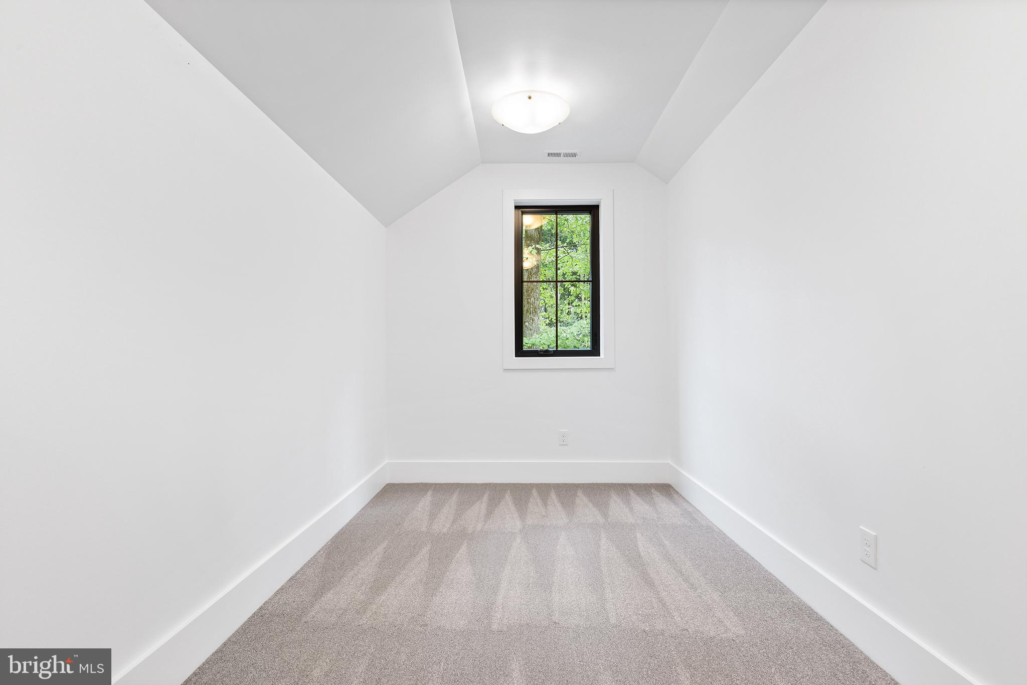 PARK WOODS - Residential