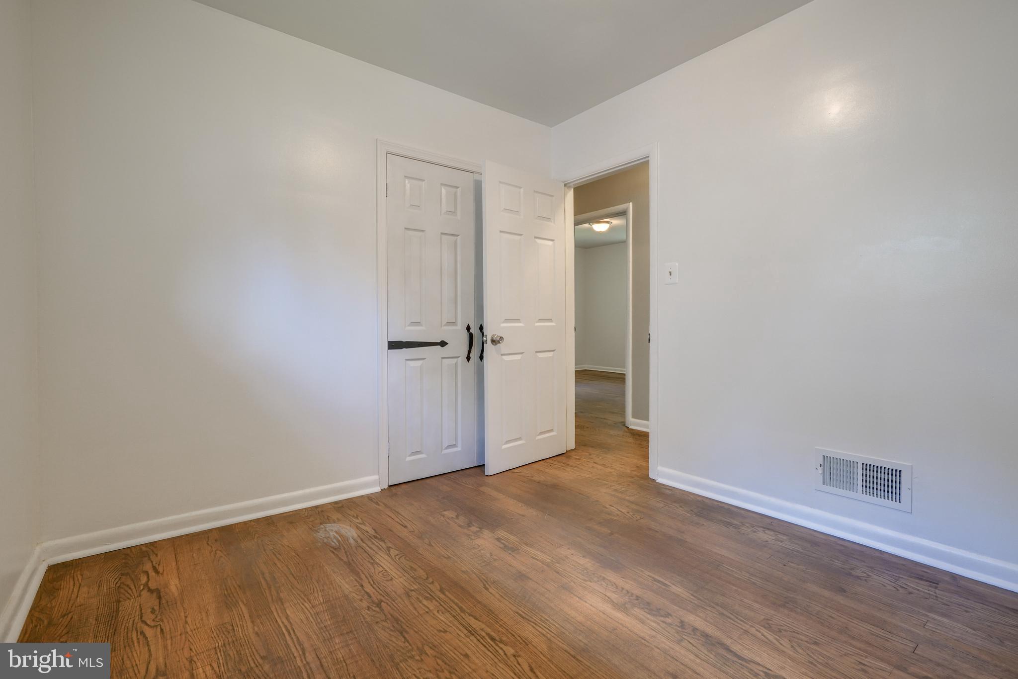 ROCKDALE PLAINS - Residential