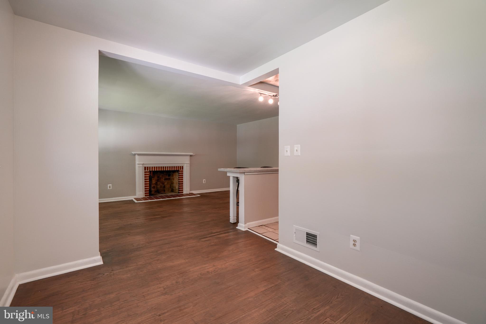 ROCKDALE PLAINS - Residential