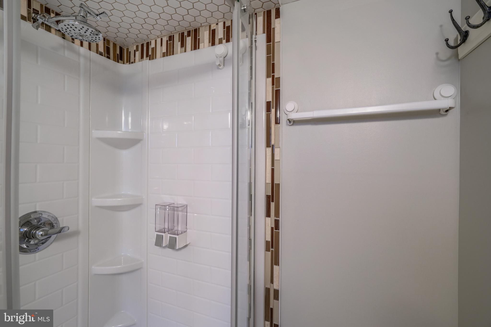 ROCKDALE PLAINS - Residential