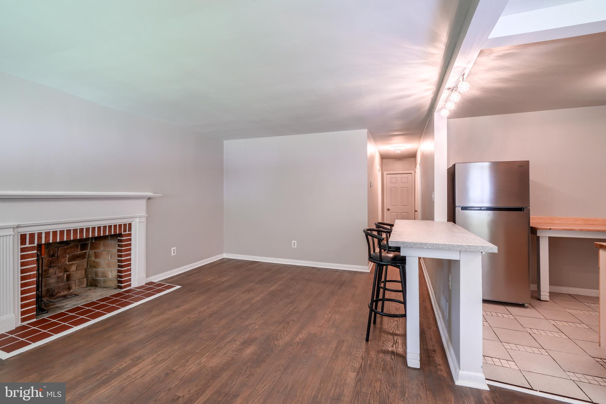 ROCKDALE PLAINS - Residential