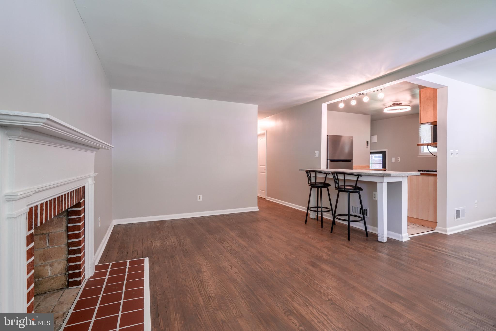 ROCKDALE PLAINS - Residential