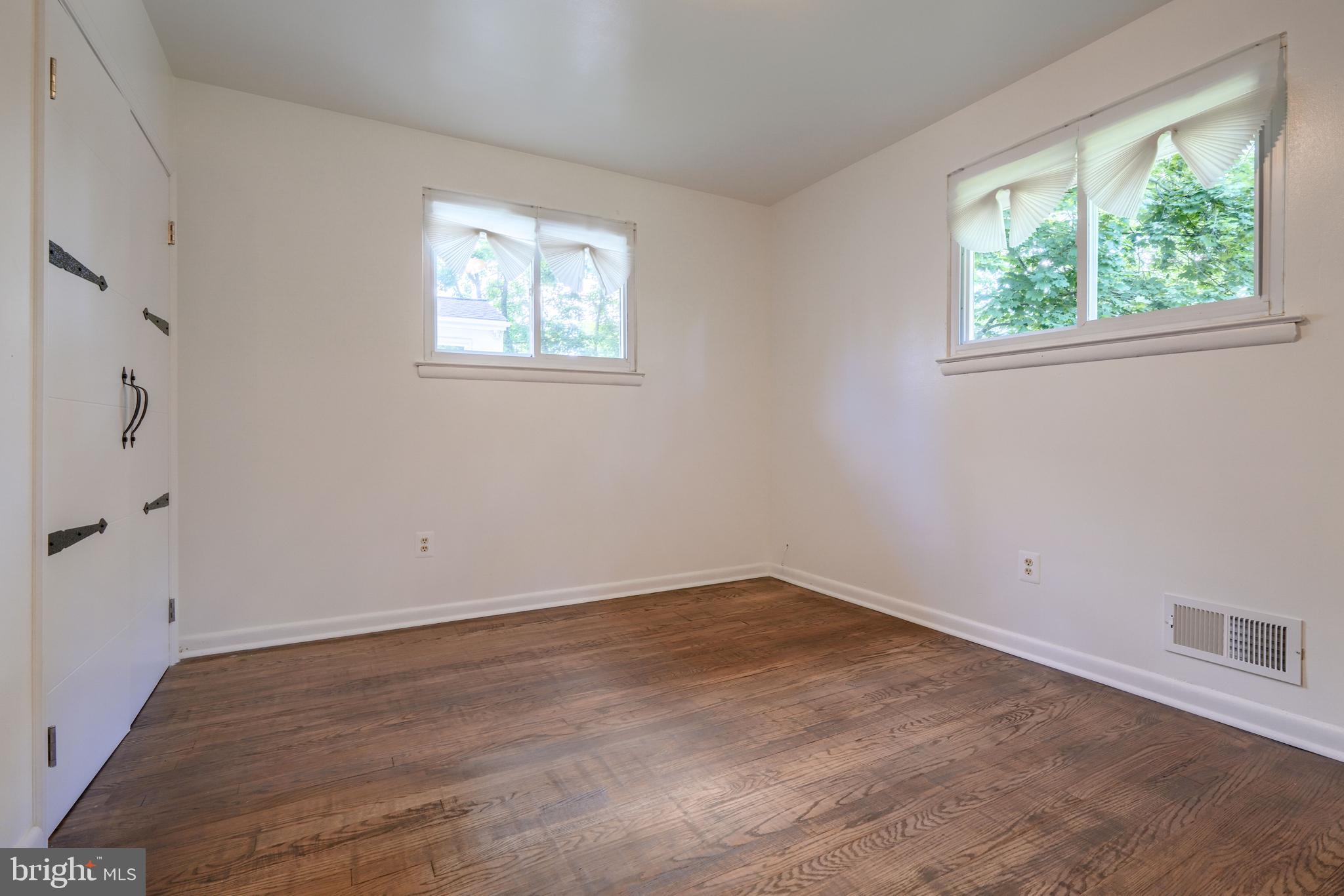 ROCKDALE PLAINS - Residential