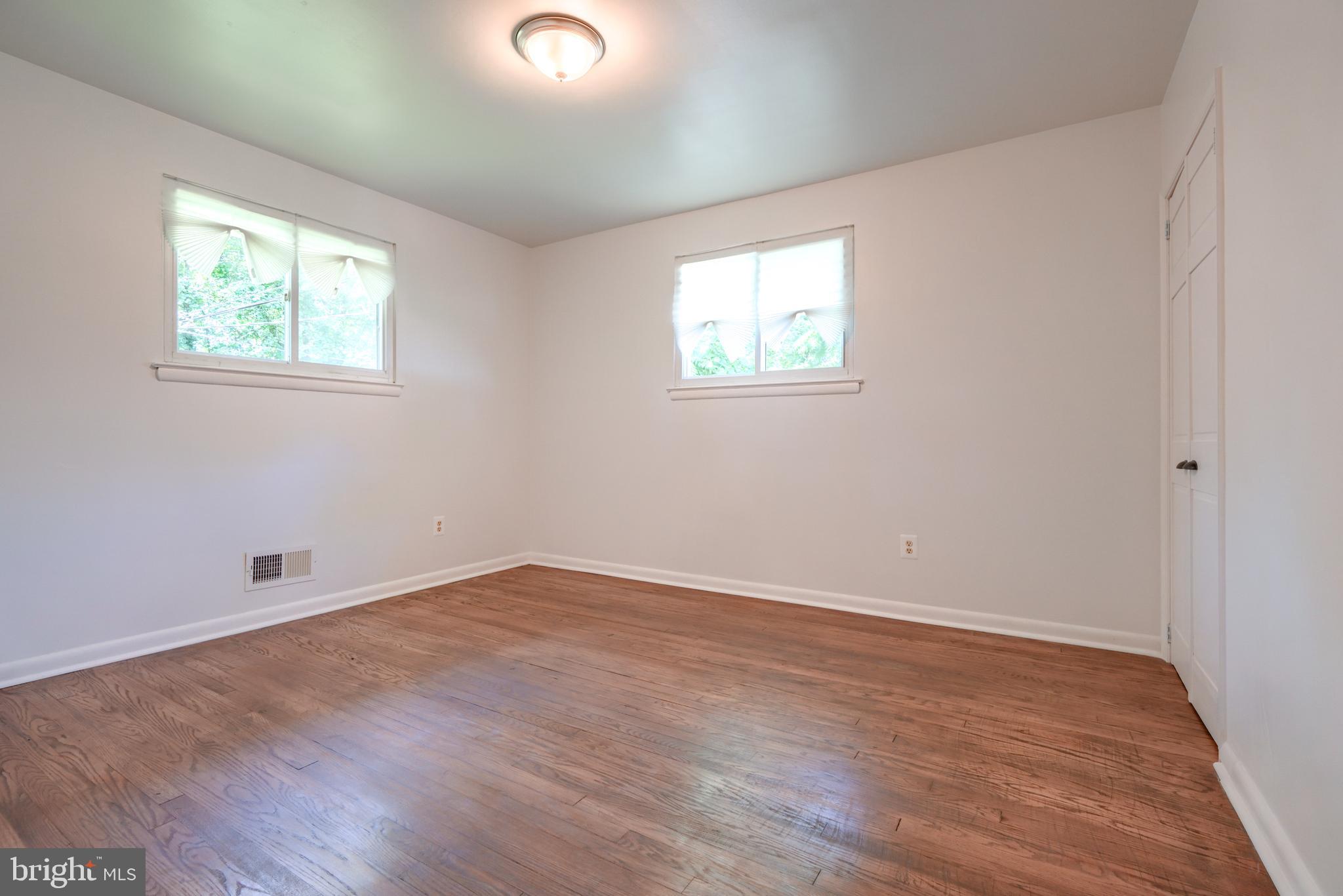 ROCKDALE PLAINS - Residential