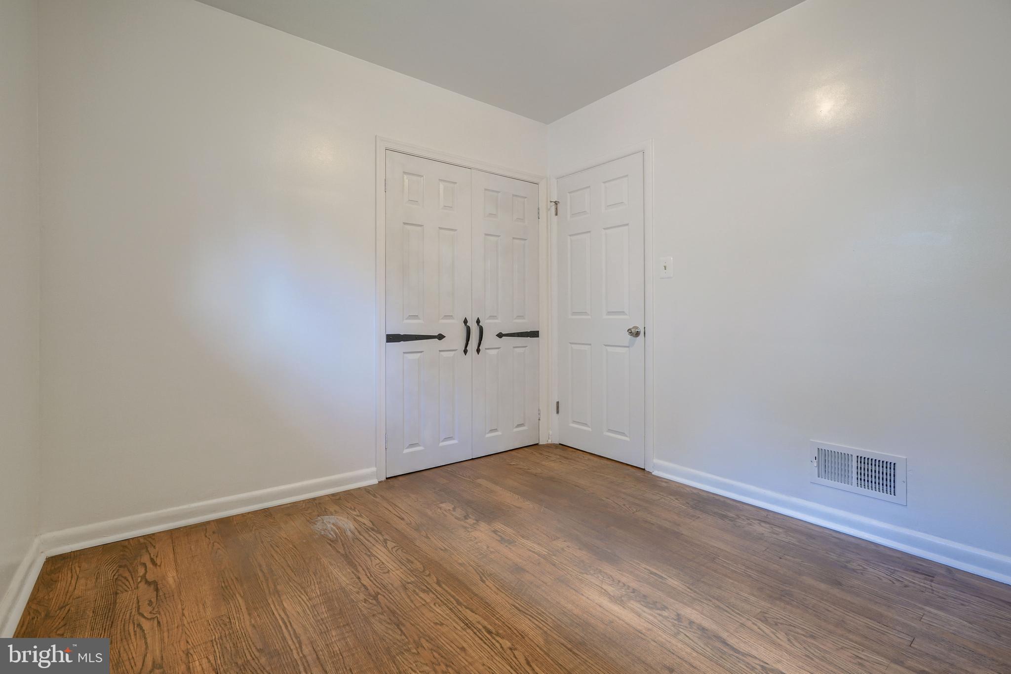 ROCKDALE PLAINS - Residential