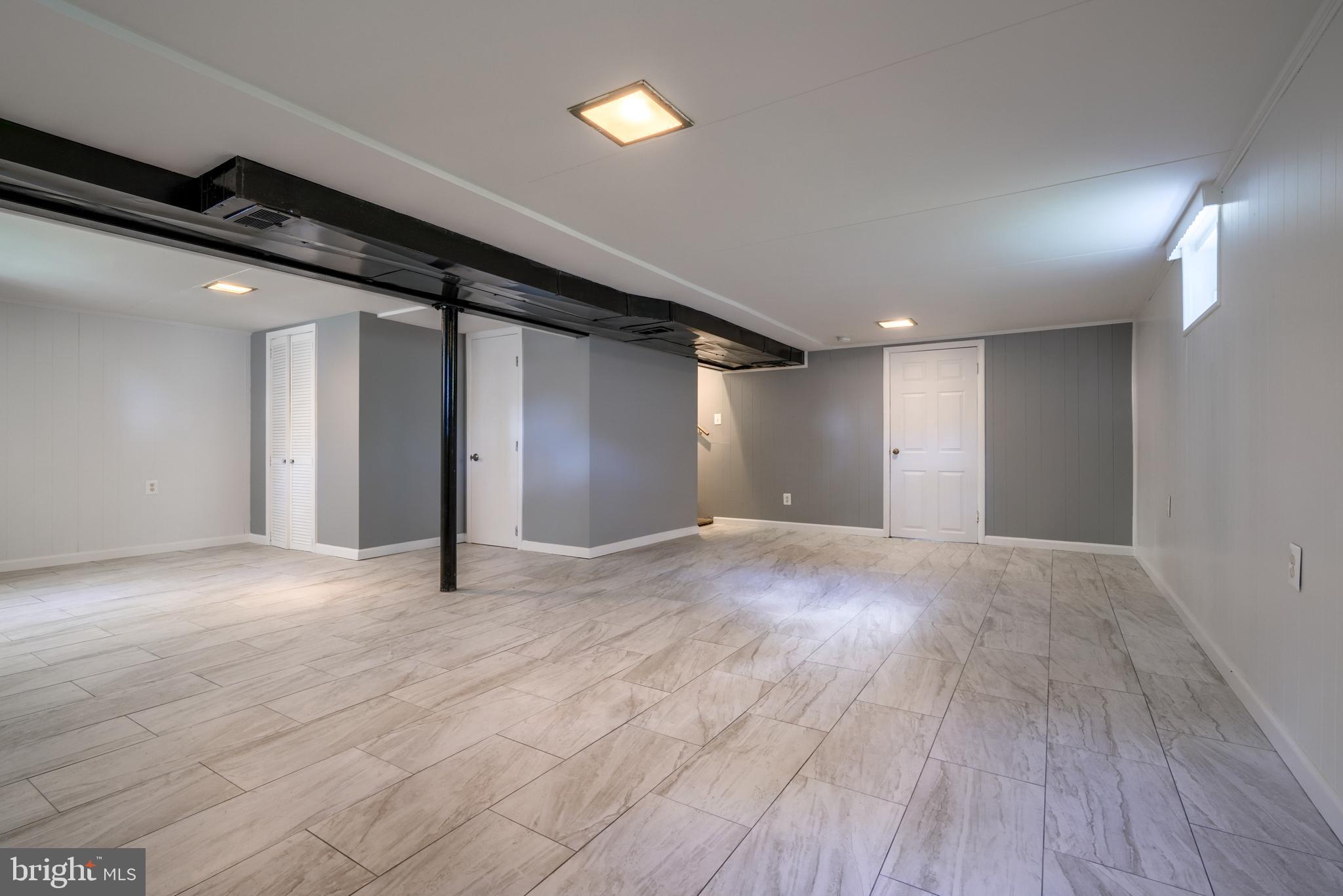 ROCKDALE PLAINS - Residential