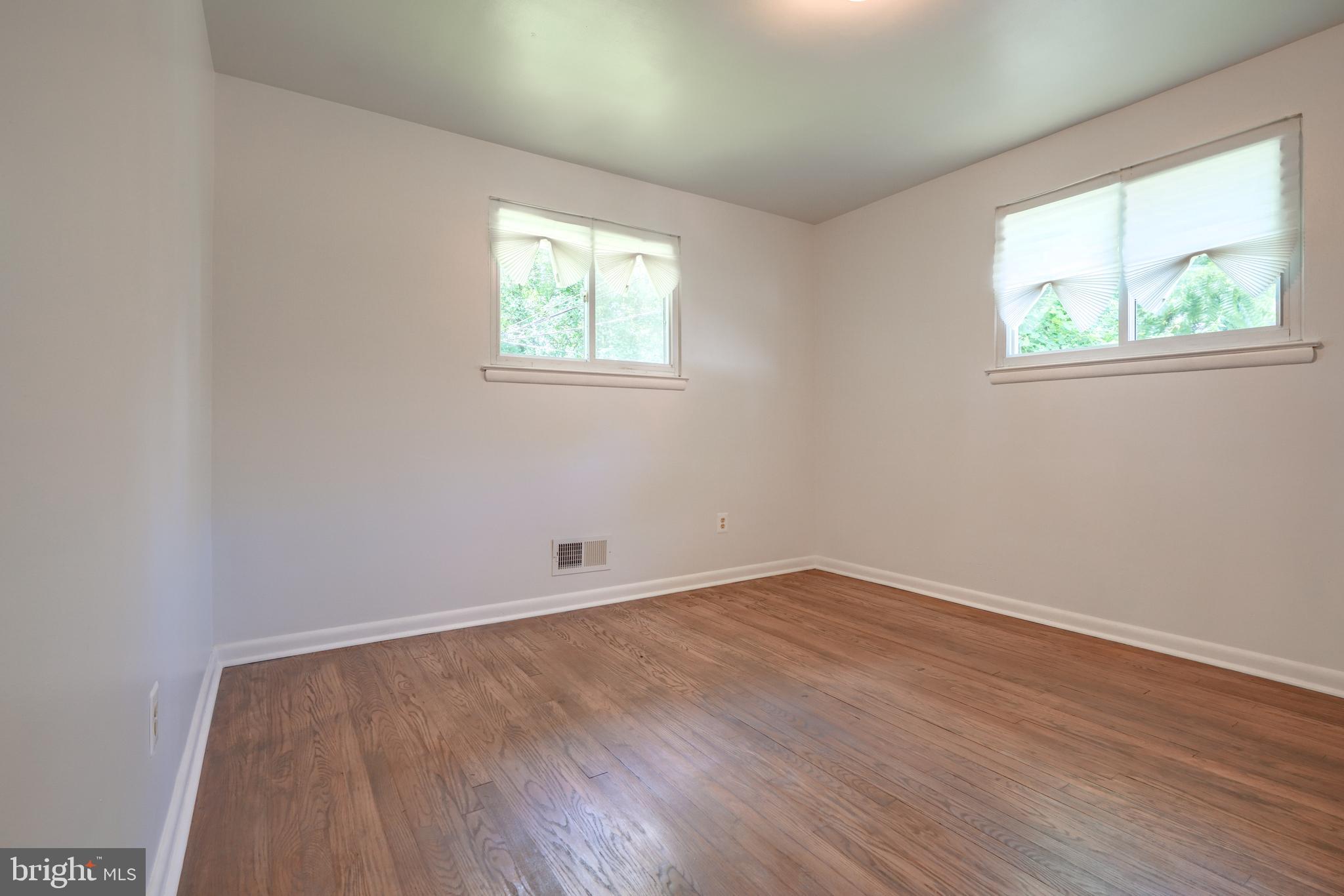 ROCKDALE PLAINS - Residential