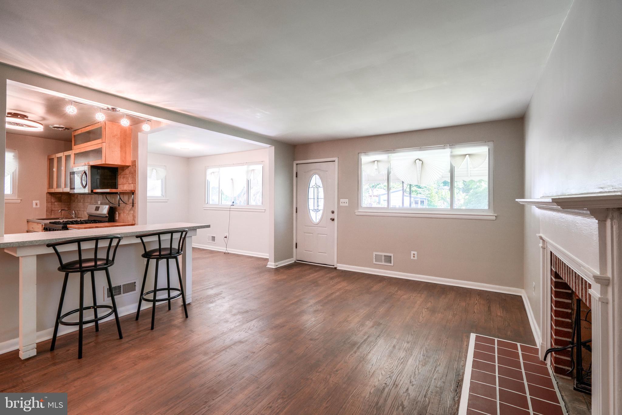 ROCKDALE PLAINS - Residential