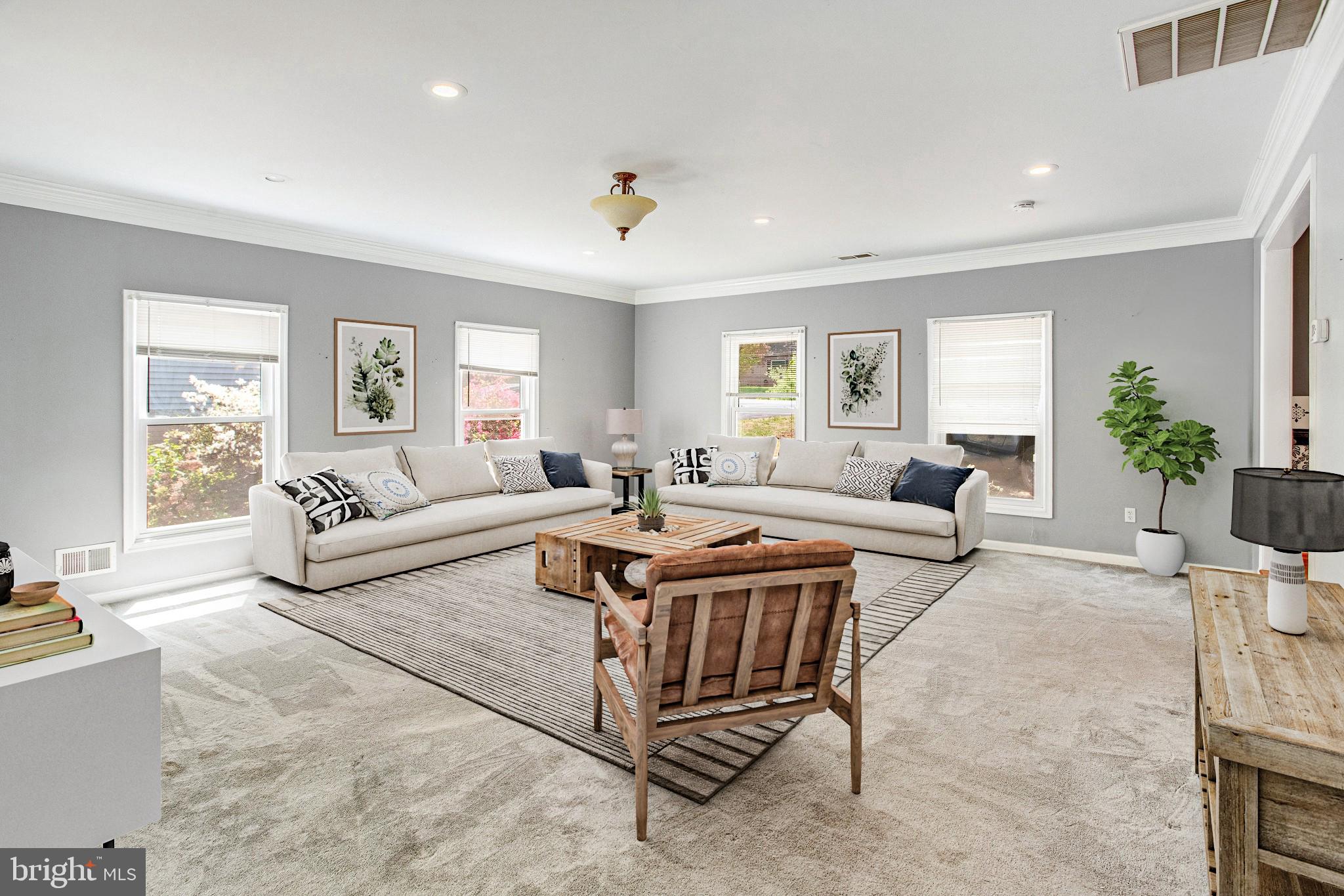 207 MAST COVE
