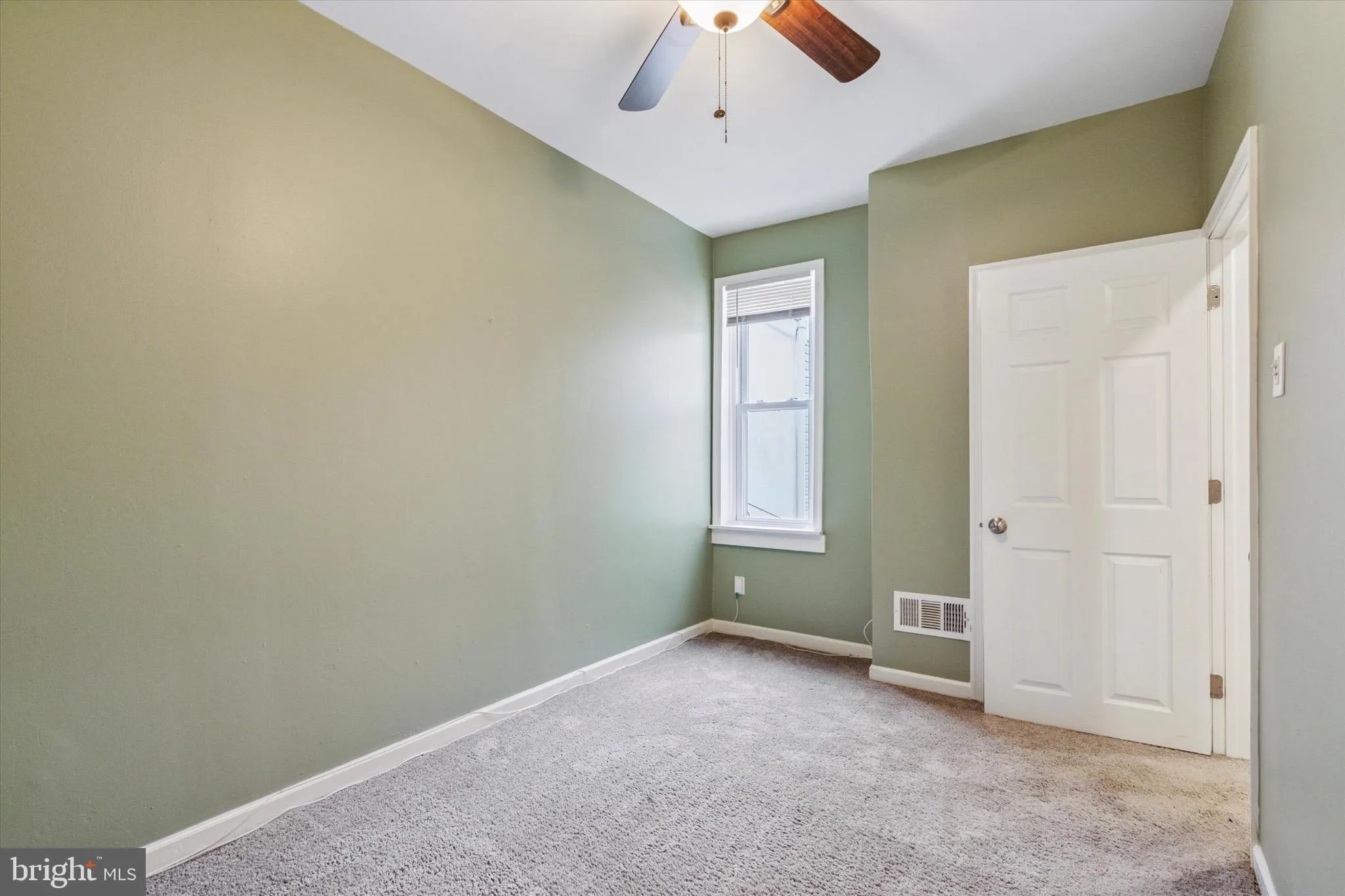 Philadelphia, Pennsylvania 19134, United States, 3 Bedrooms Bedrooms, ,2 BathroomsBathrooms,Residential,Active,186412