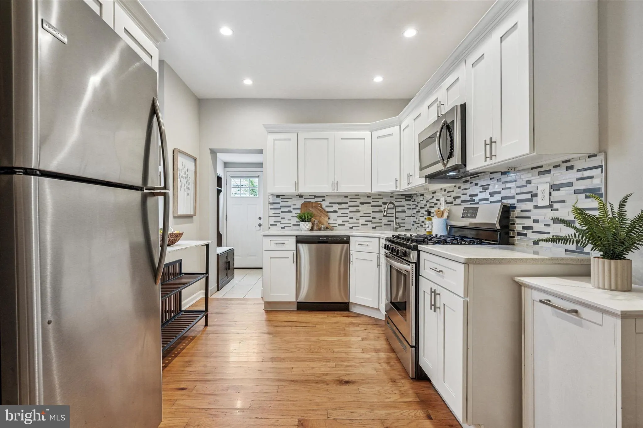 Philadelphia, Pennsylvania 19134, United States, 3 Bedrooms Bedrooms, ,2 BathroomsBathrooms,Residential,Active,186412