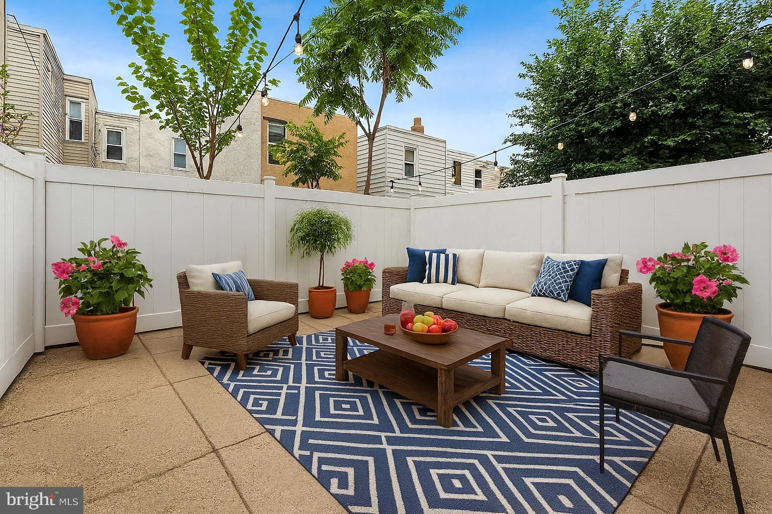 Philadelphia, Pennsylvania 19134, United States, 3 Bedrooms Bedrooms, ,2 BathroomsBathrooms,Residential,Active,186412