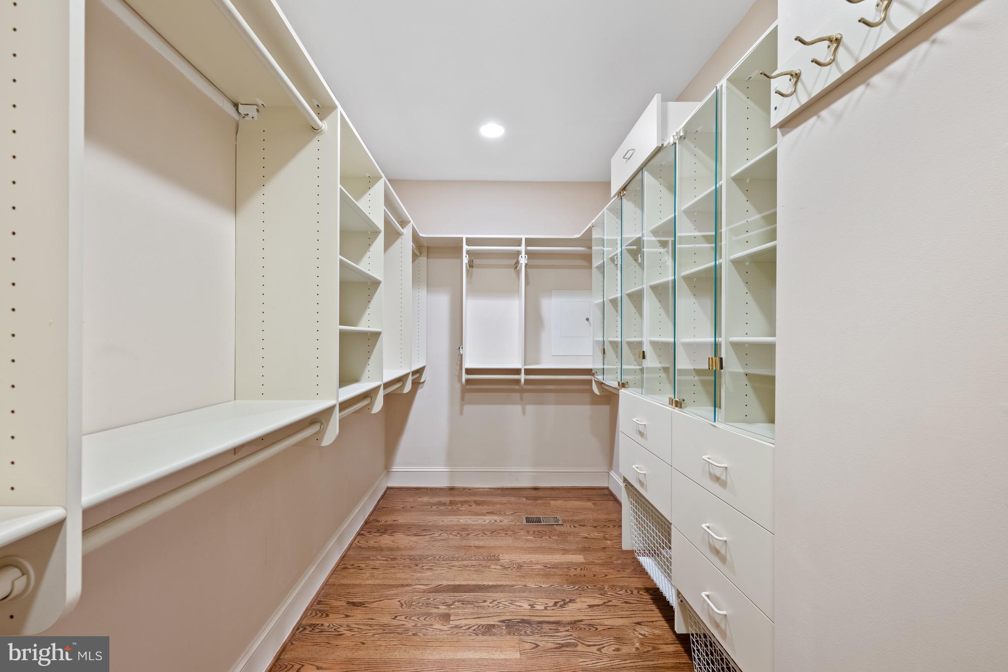 POTOMAC - Residential