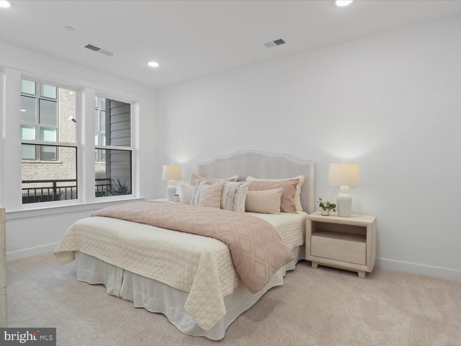 WAXPOOL CROSSING - Residential