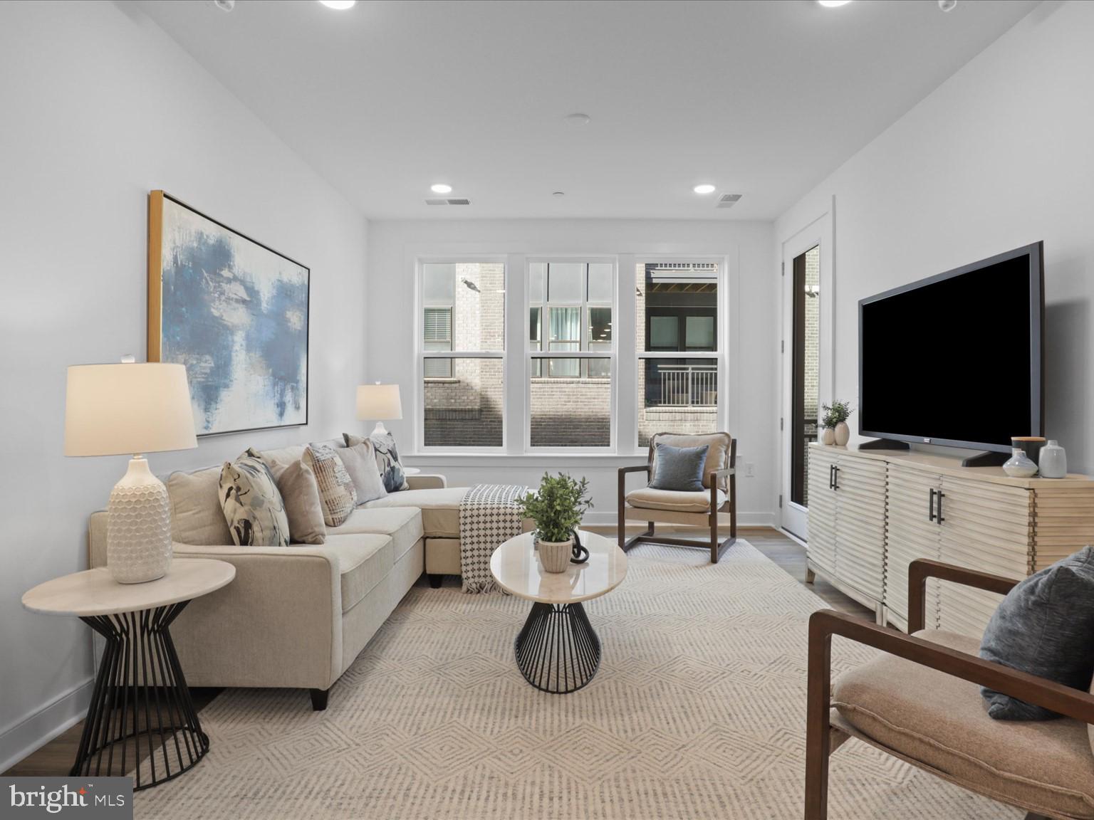 WAXPOOL CROSSING - Residential