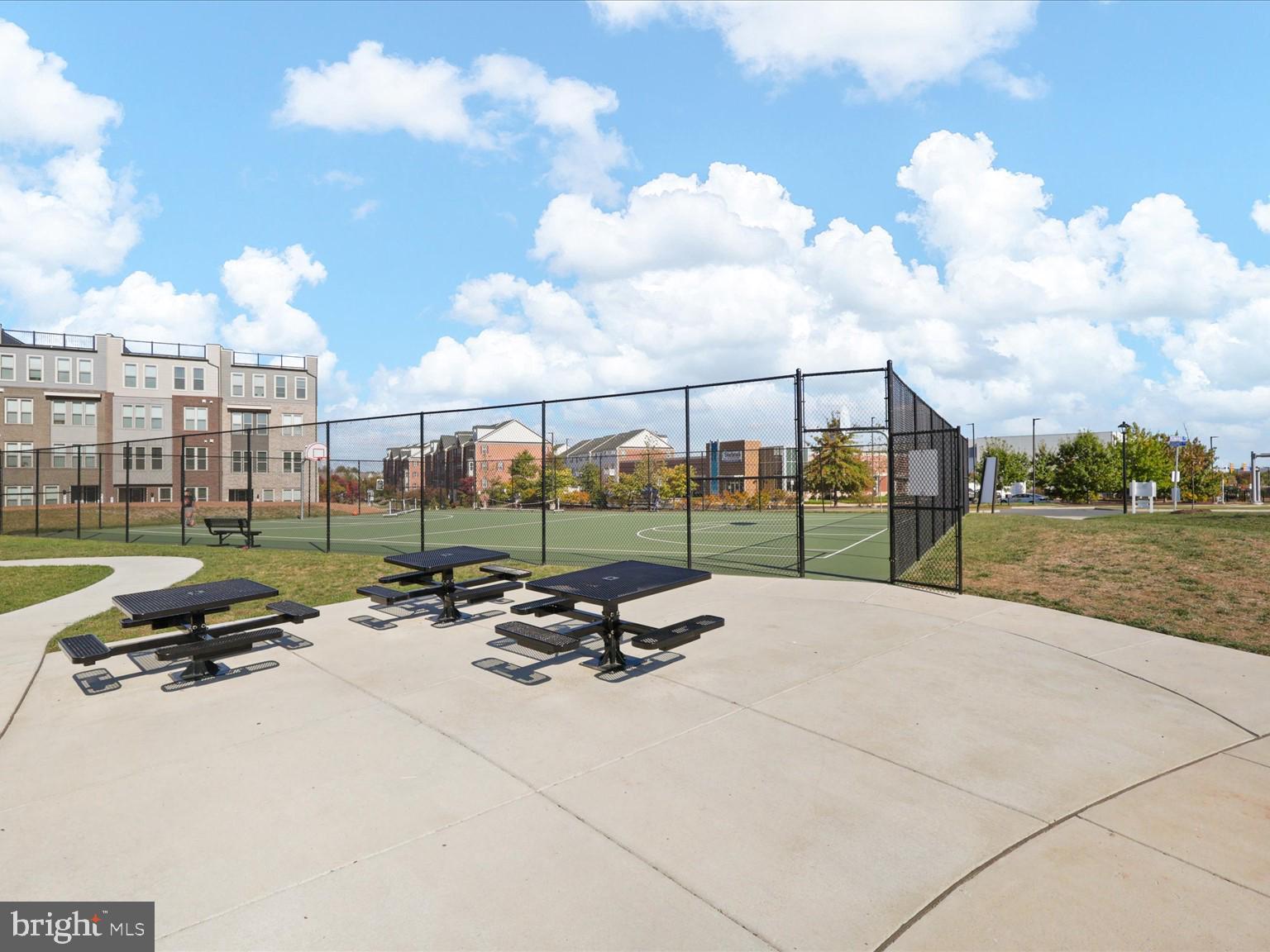 WAXPOOL CROSSING - Residential