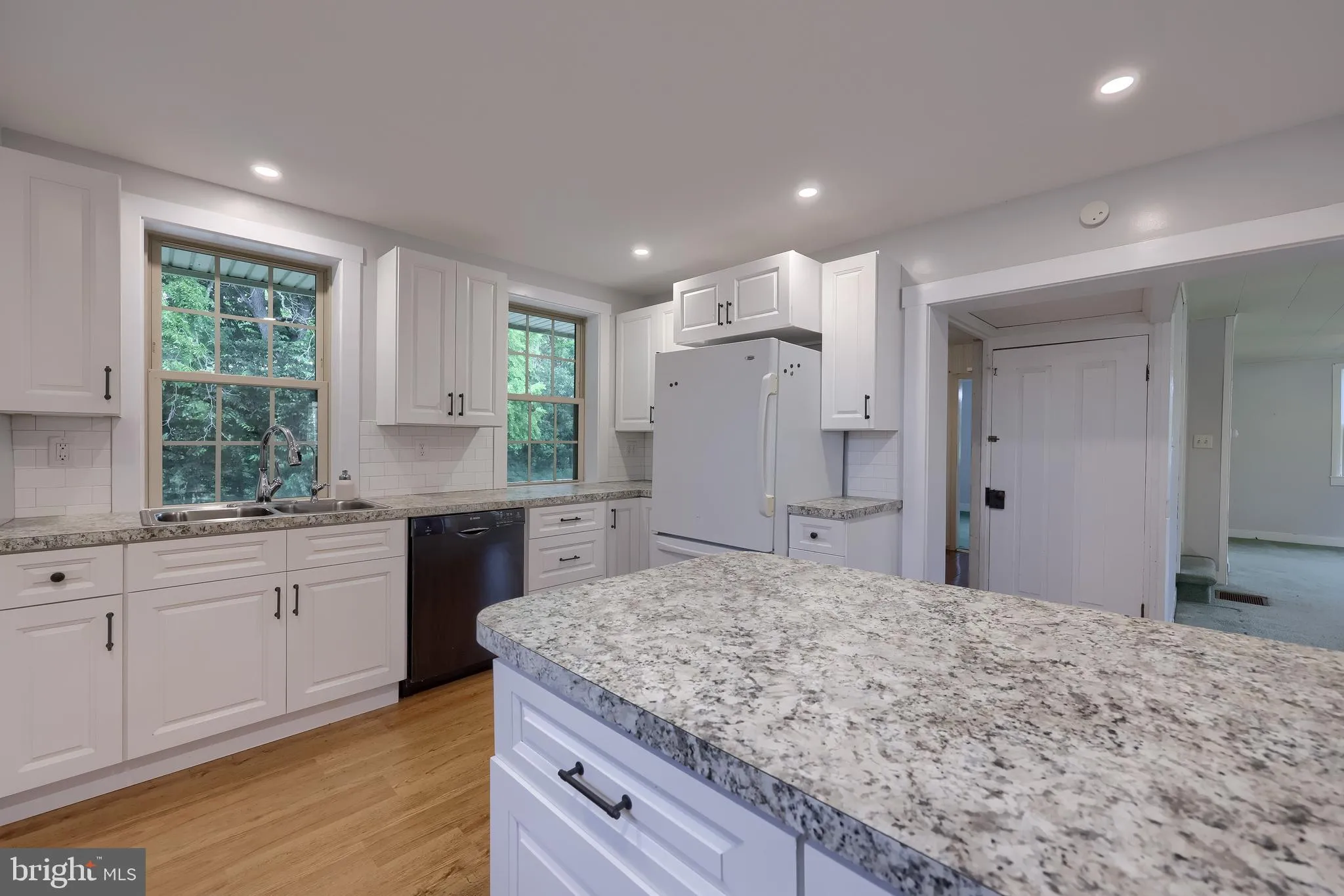 Lancaster, Pennsylvania 17603, United States, 5 Bedrooms Bedrooms, ,2 BathroomsBathrooms,Residential,Active,197044