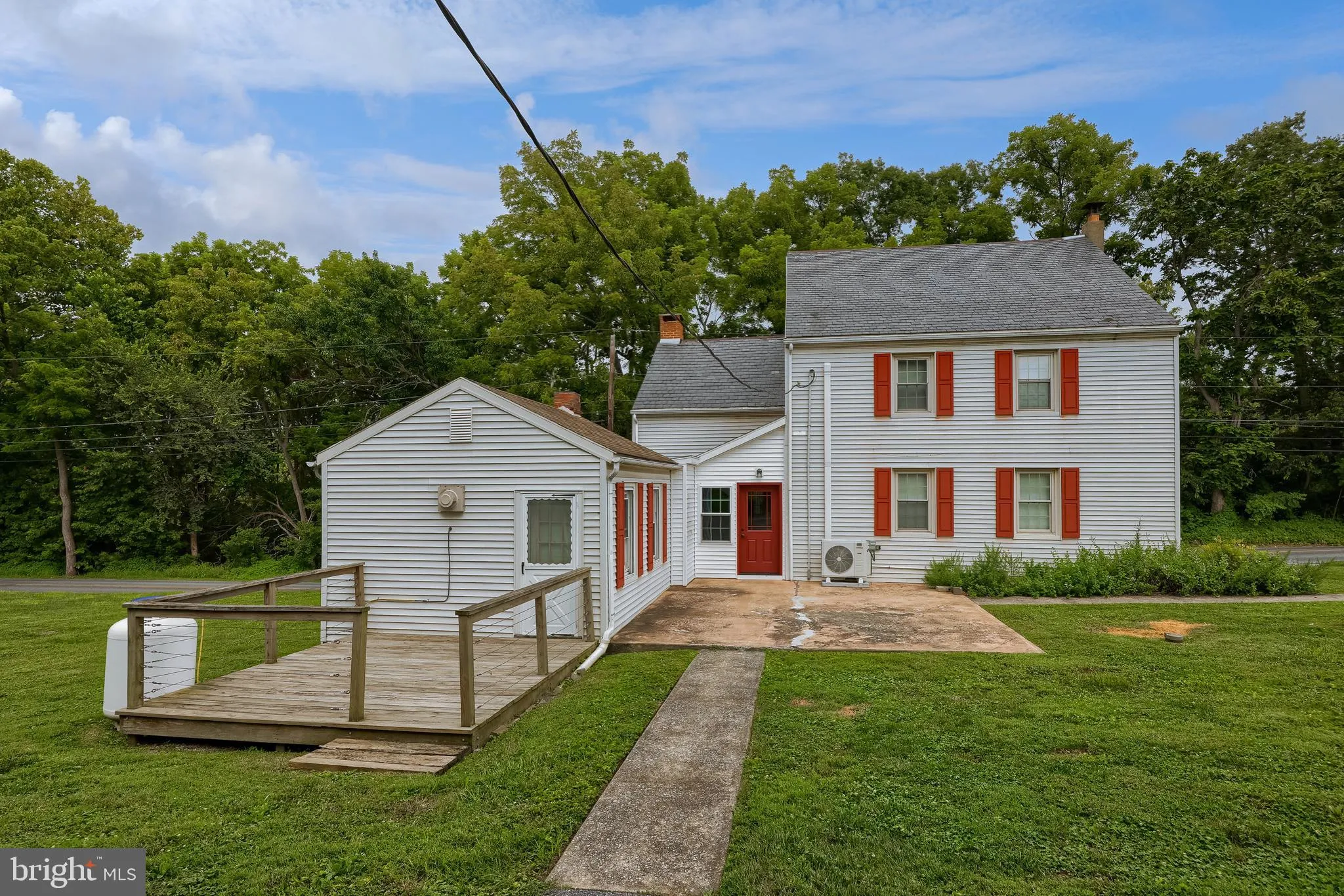 Lancaster, Pennsylvania 17603, United States, 5 Bedrooms Bedrooms, ,2 BathroomsBathrooms,Residential,Active,197044