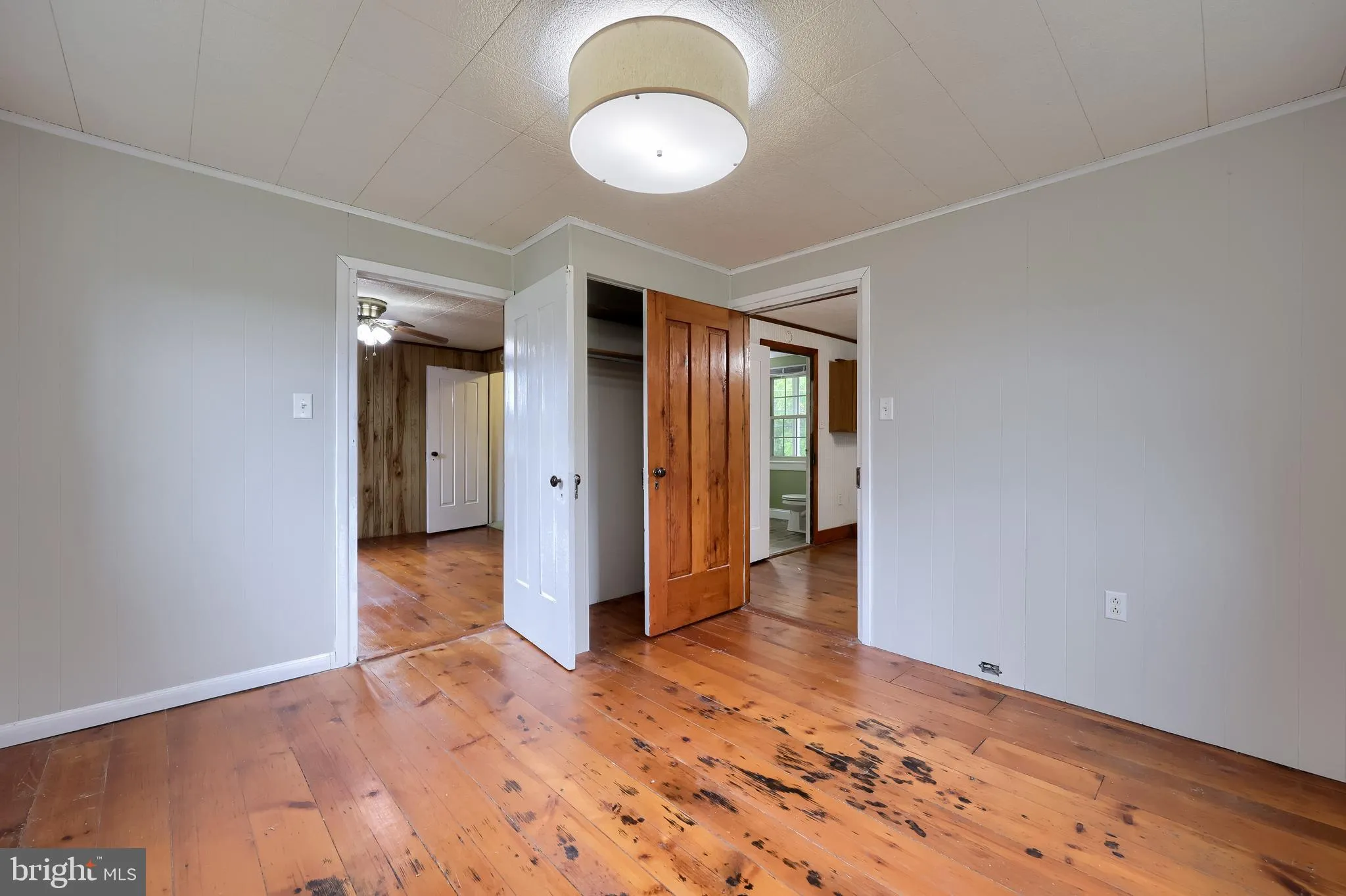 Lancaster, Pennsylvania 17603, United States, 5 Bedrooms Bedrooms, ,2 BathroomsBathrooms,Residential,Active,197044