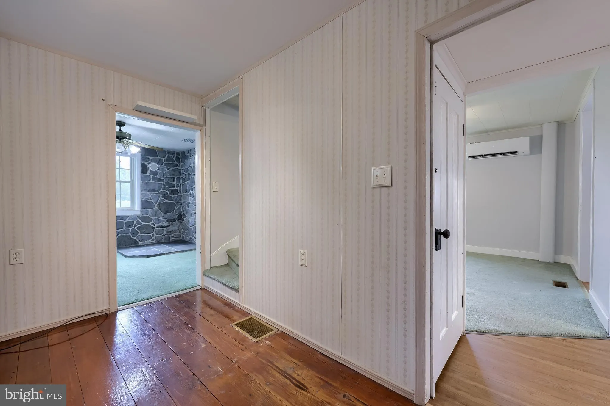 Lancaster, Pennsylvania 17603, United States, 5 Bedrooms Bedrooms, ,2 BathroomsBathrooms,Residential,Active,197044