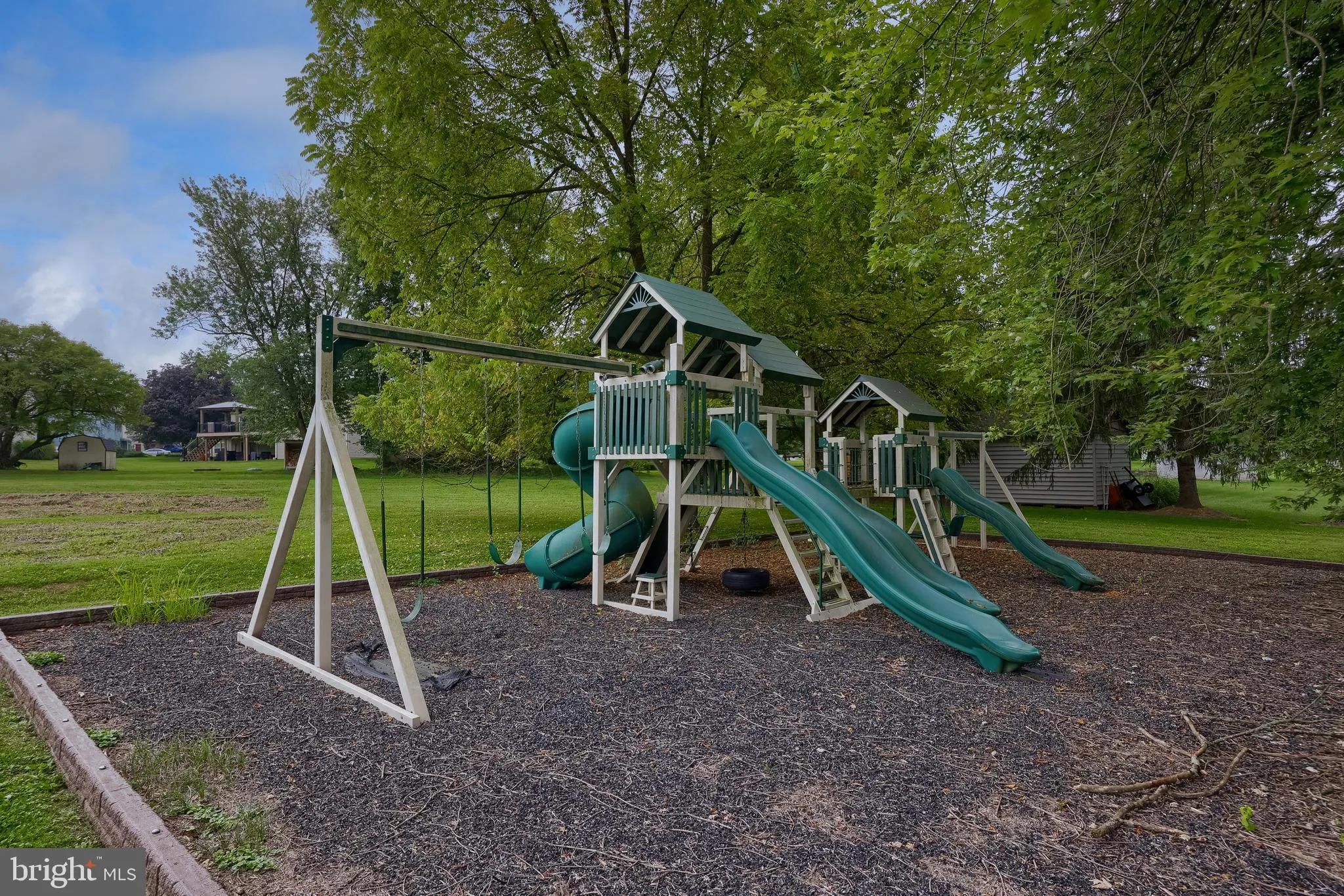 Lancaster, Pennsylvania 17603, United States, 5 Bedrooms Bedrooms, ,2 BathroomsBathrooms,Residential,Active,197044