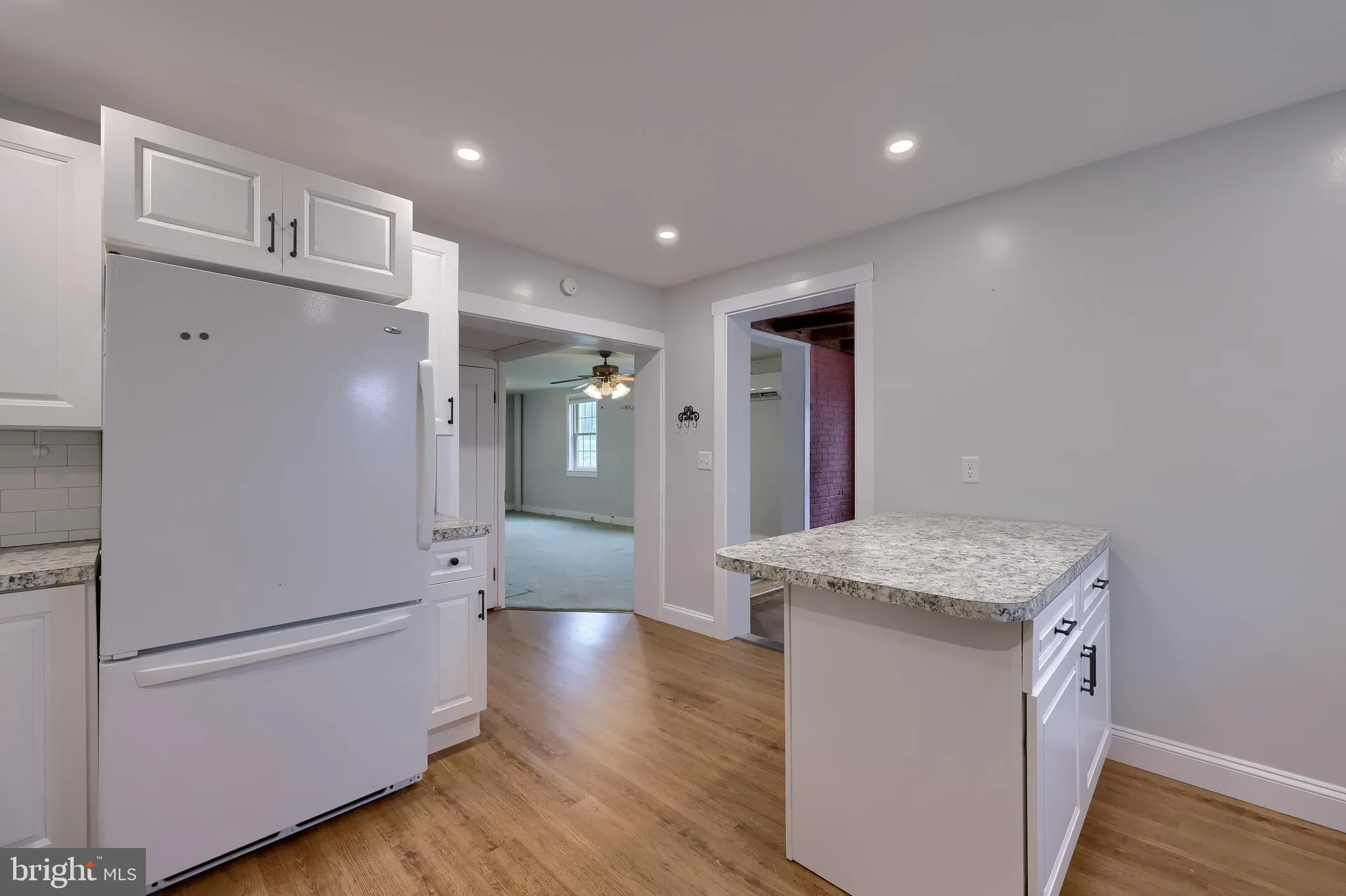 Lancaster, Pennsylvania 17603, United States, 5 Bedrooms Bedrooms, ,2 BathroomsBathrooms,Residential,Active,197044