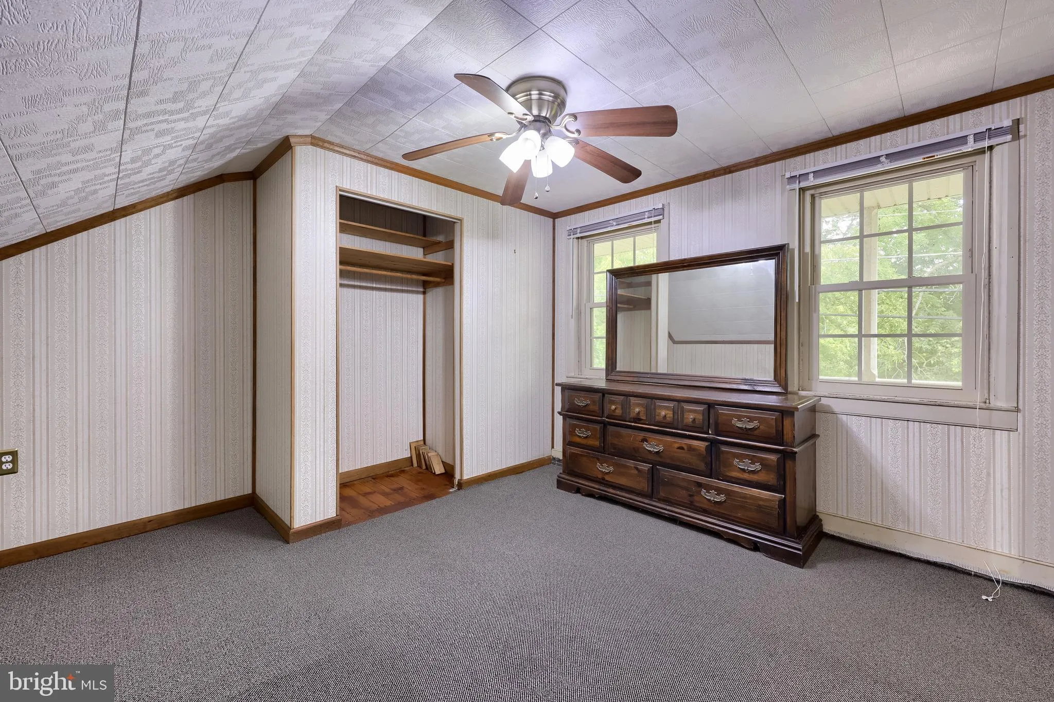 Lancaster, Pennsylvania 17603, United States, 5 Bedrooms Bedrooms, ,2 BathroomsBathrooms,Residential,Active,197044