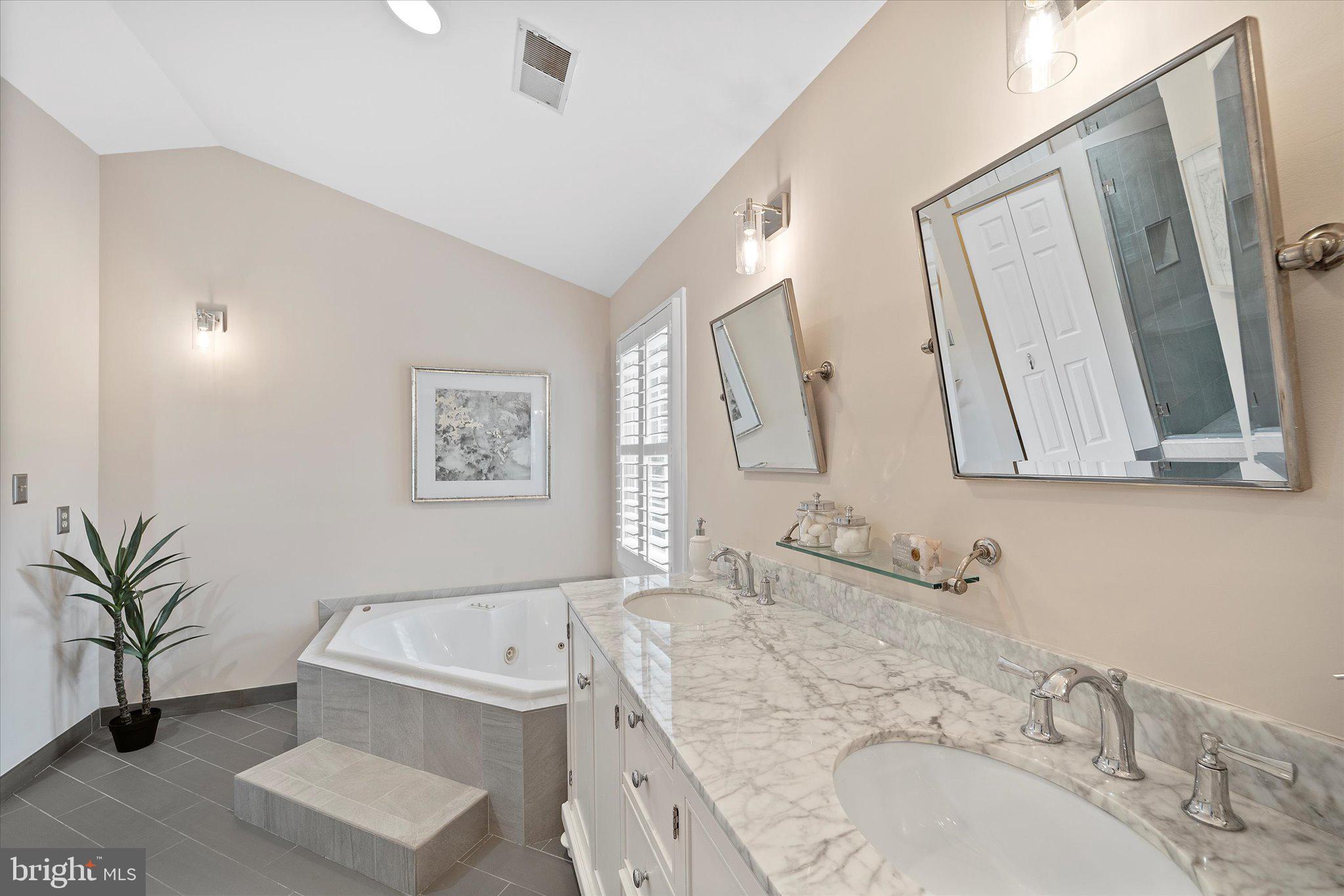 FIRWOOD MANOR - Residential